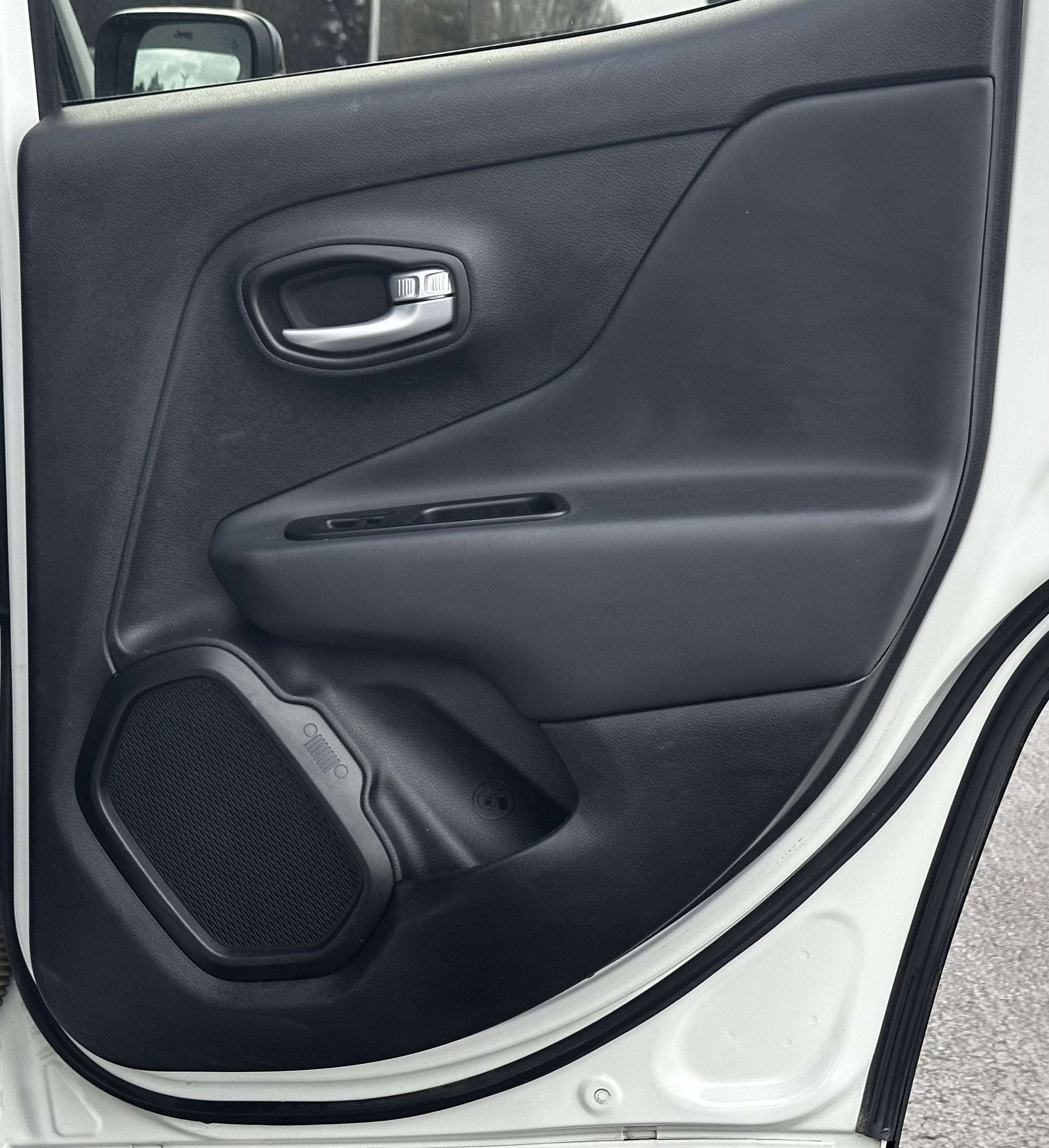 2023 Jeep Renegade Trailhawk 4WD