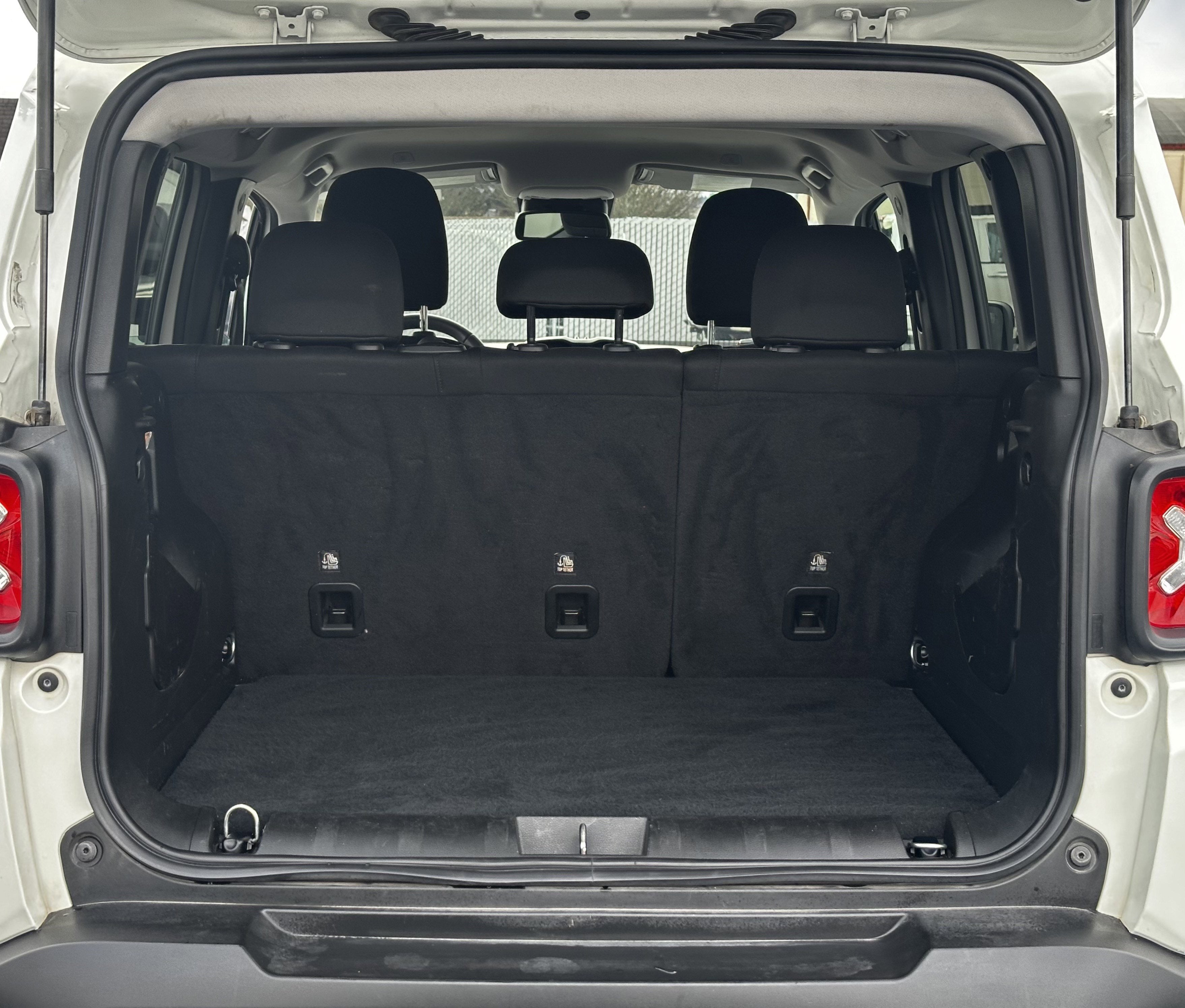 2023 Jeep Renegade Trailhawk 4WD