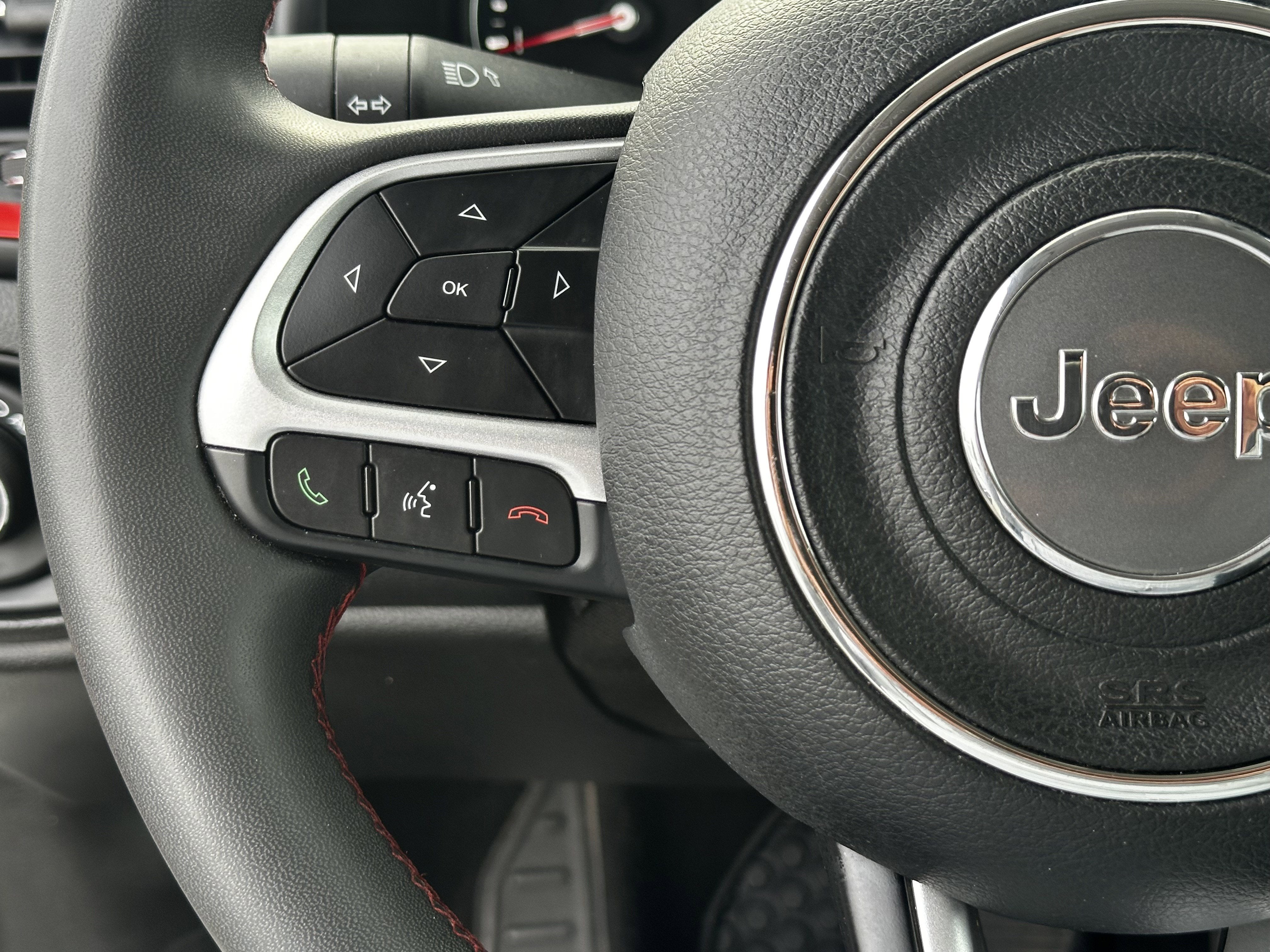 2023 Jeep Renegade Trailhawk 4WD