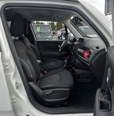 2023 Jeep Renegade Trailhawk 4WD