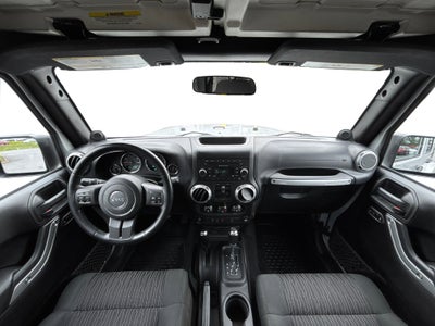 2012 Jeep Wrangler Unlimited Sahara