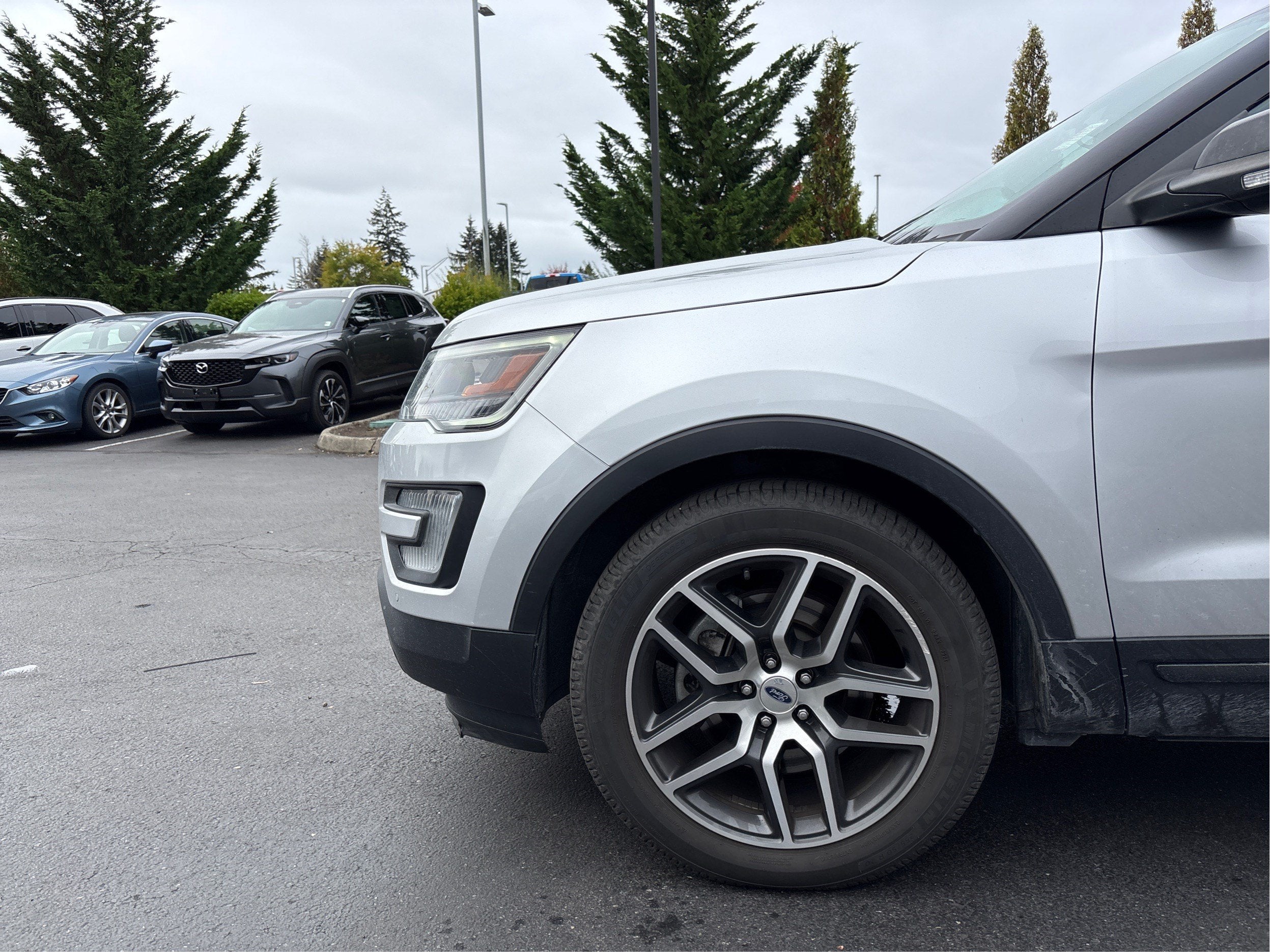 2017 Ford Explorer Sport