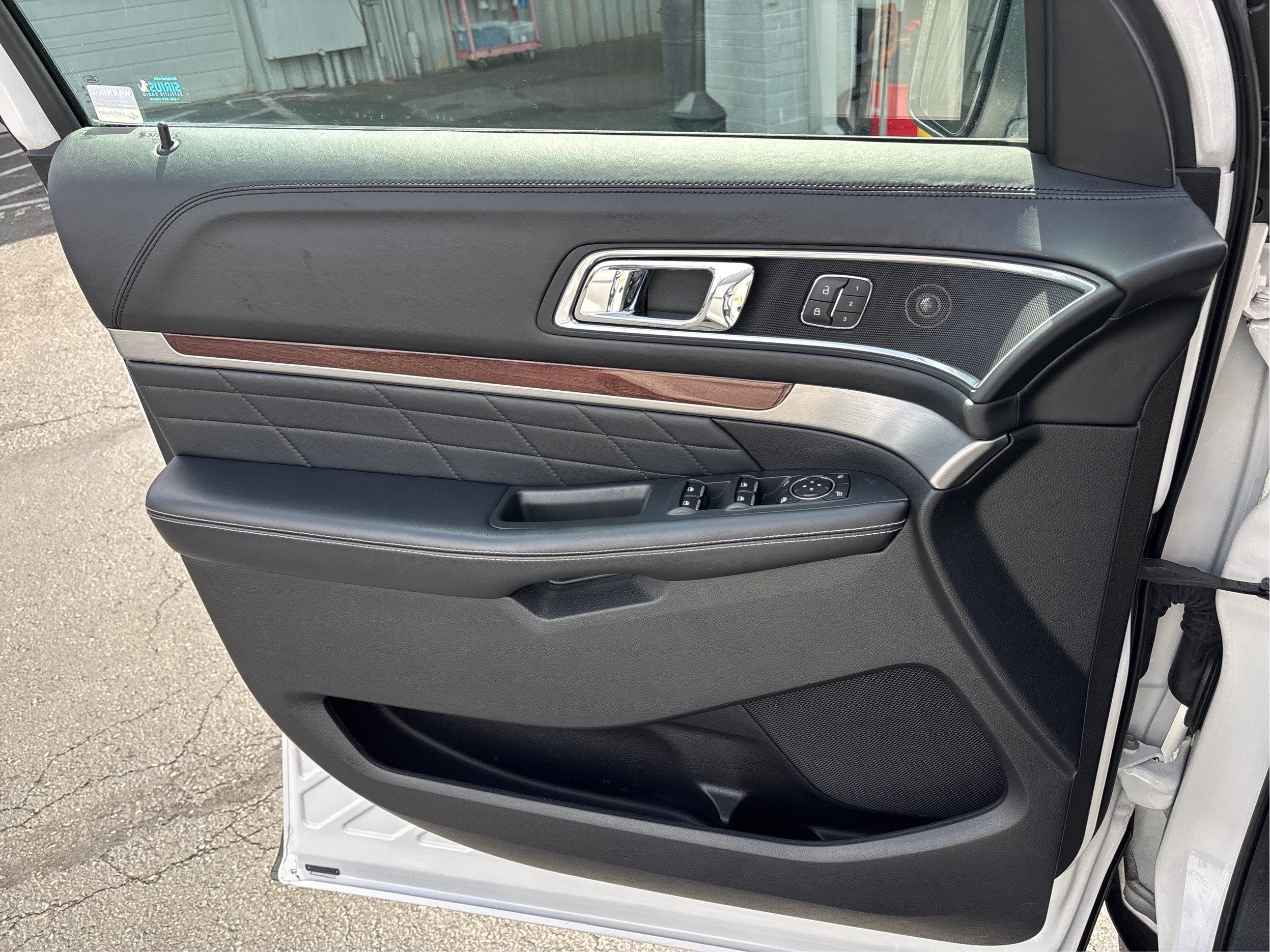 2017 Ford Explorer Platinum 4WD