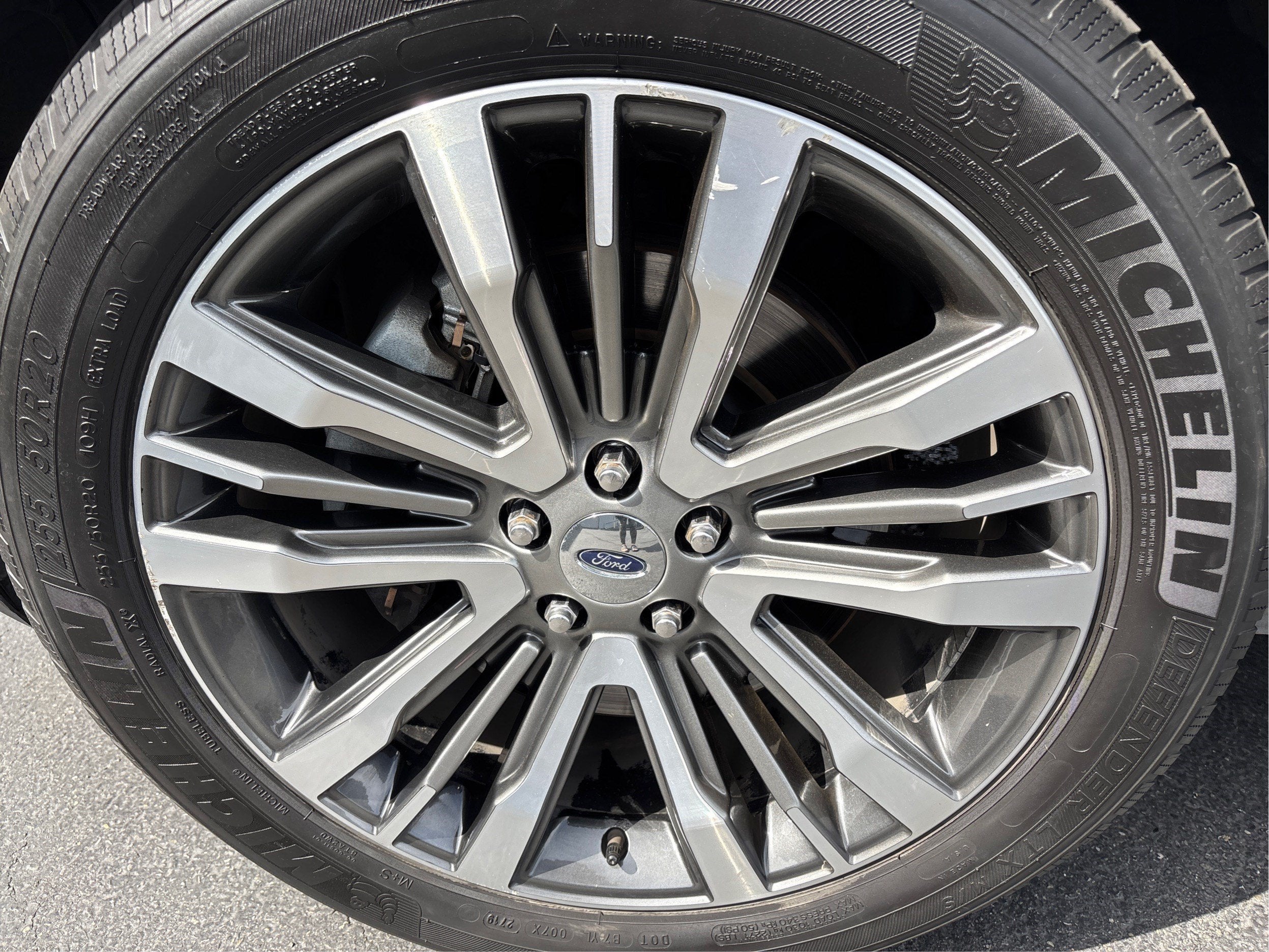 2017 Ford Explorer Platinum 4WD