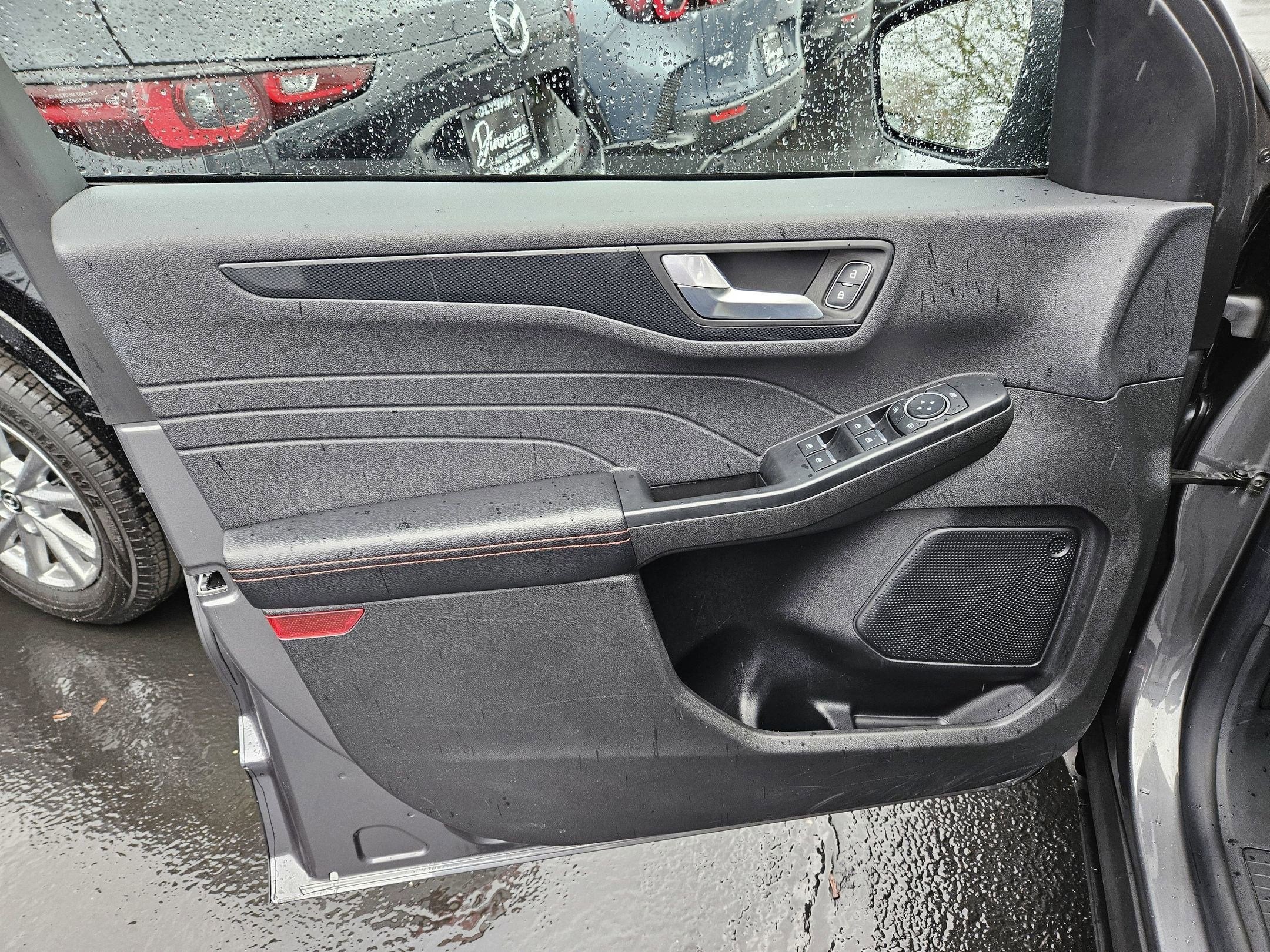 2025 Ford Escape ST-Line AWD