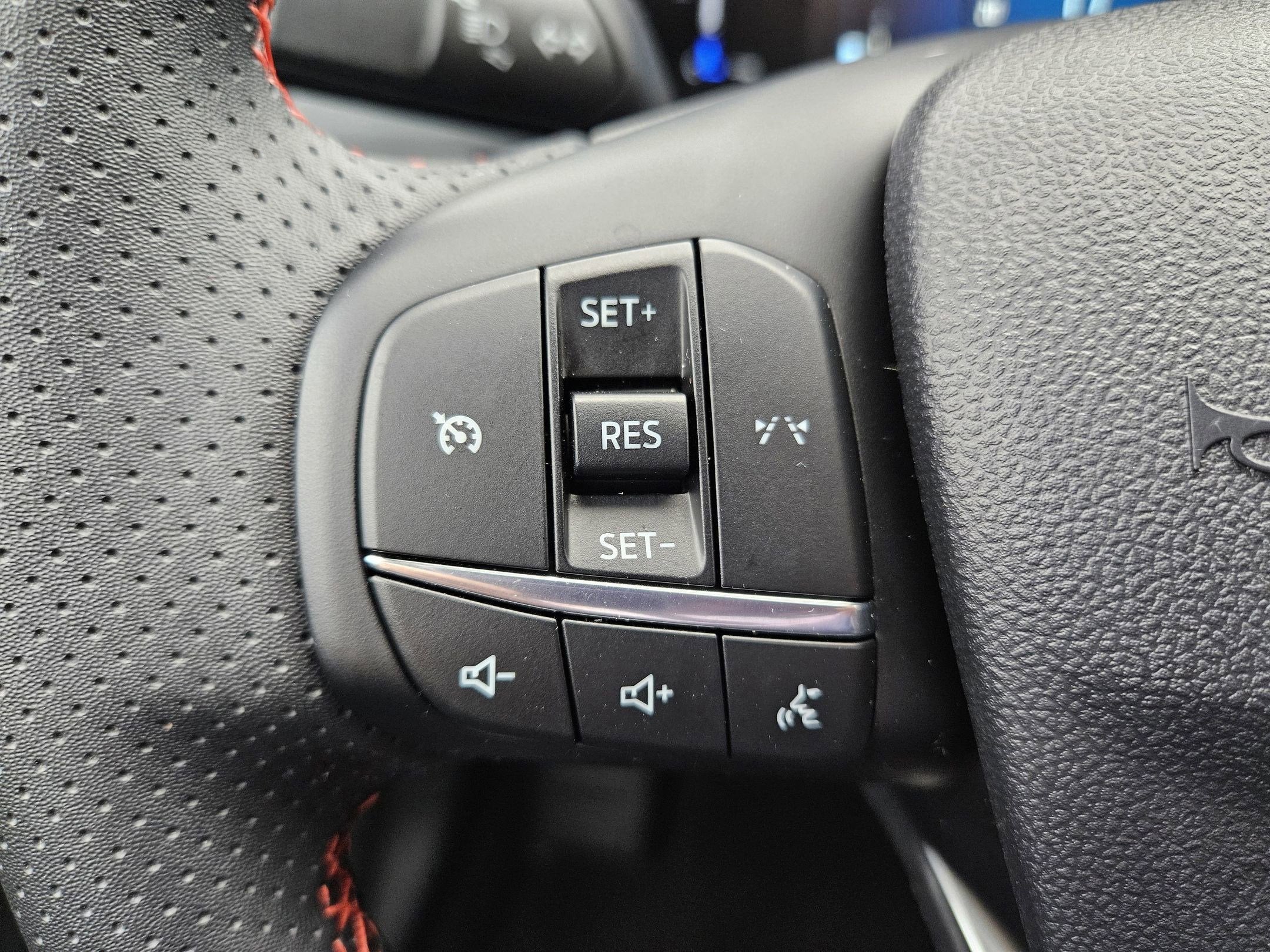 2025 Ford Escape ST-Line AWD