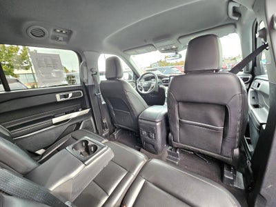 2024 Ford Explorer XLT 4WD