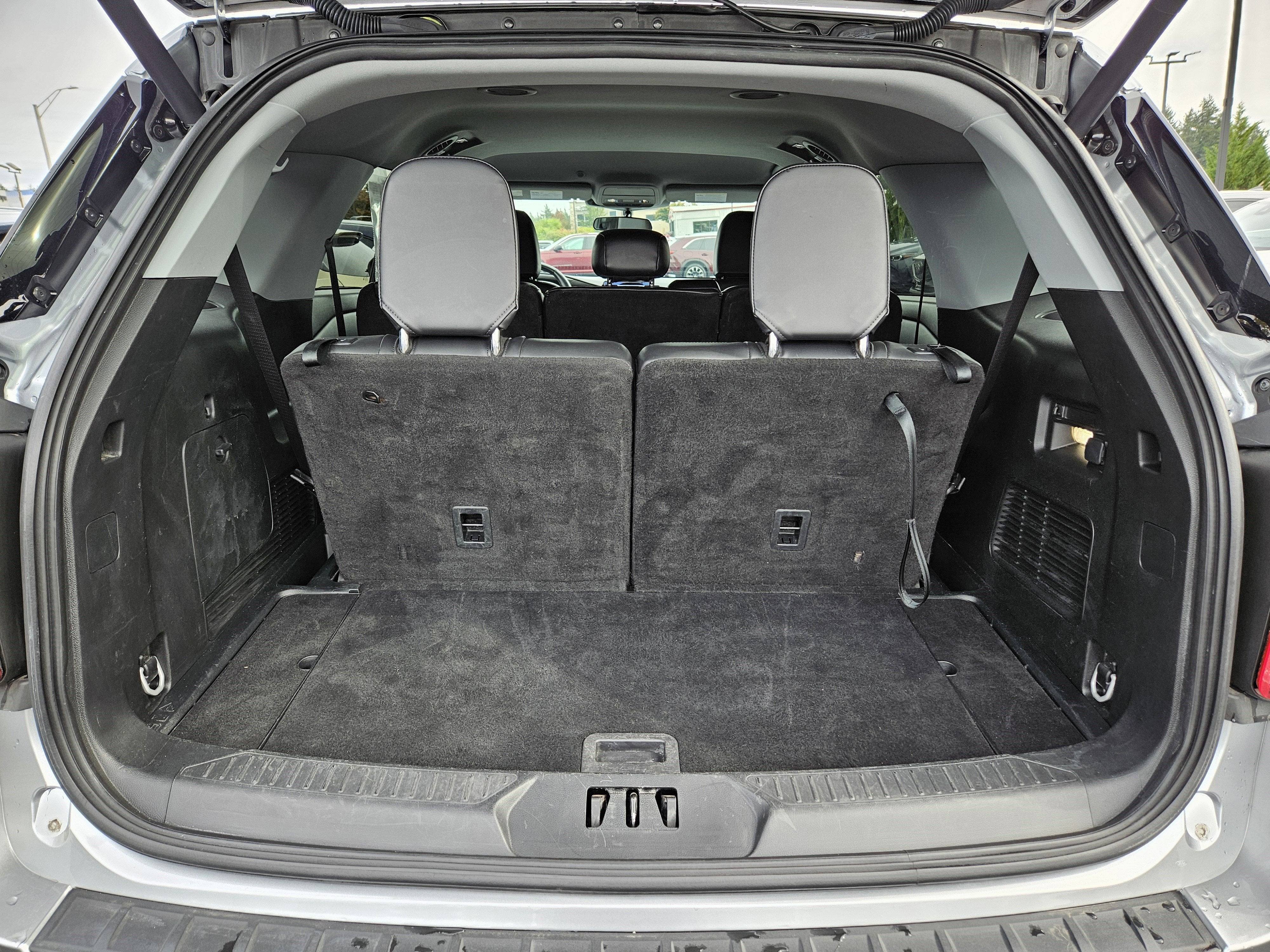 2024 Ford Explorer XLT 4WD