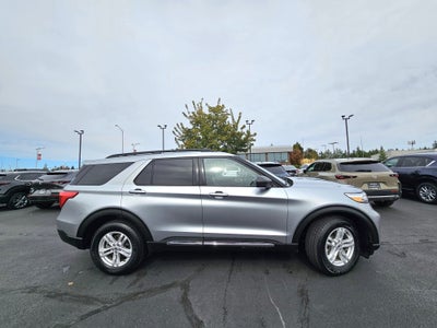 2024 Ford Explorer XLT 4WD