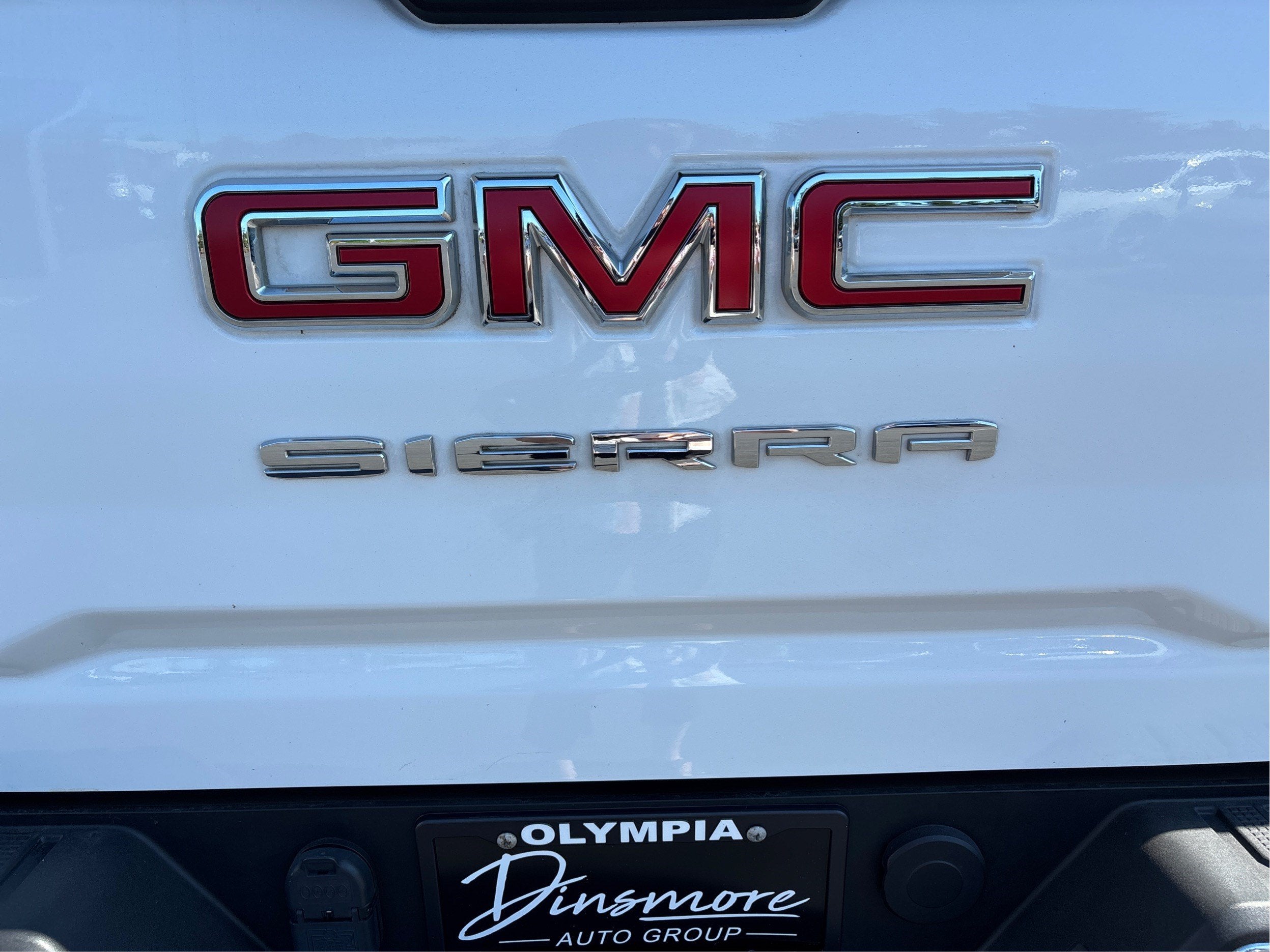 2024 GMC Sierra 2500HD Pro