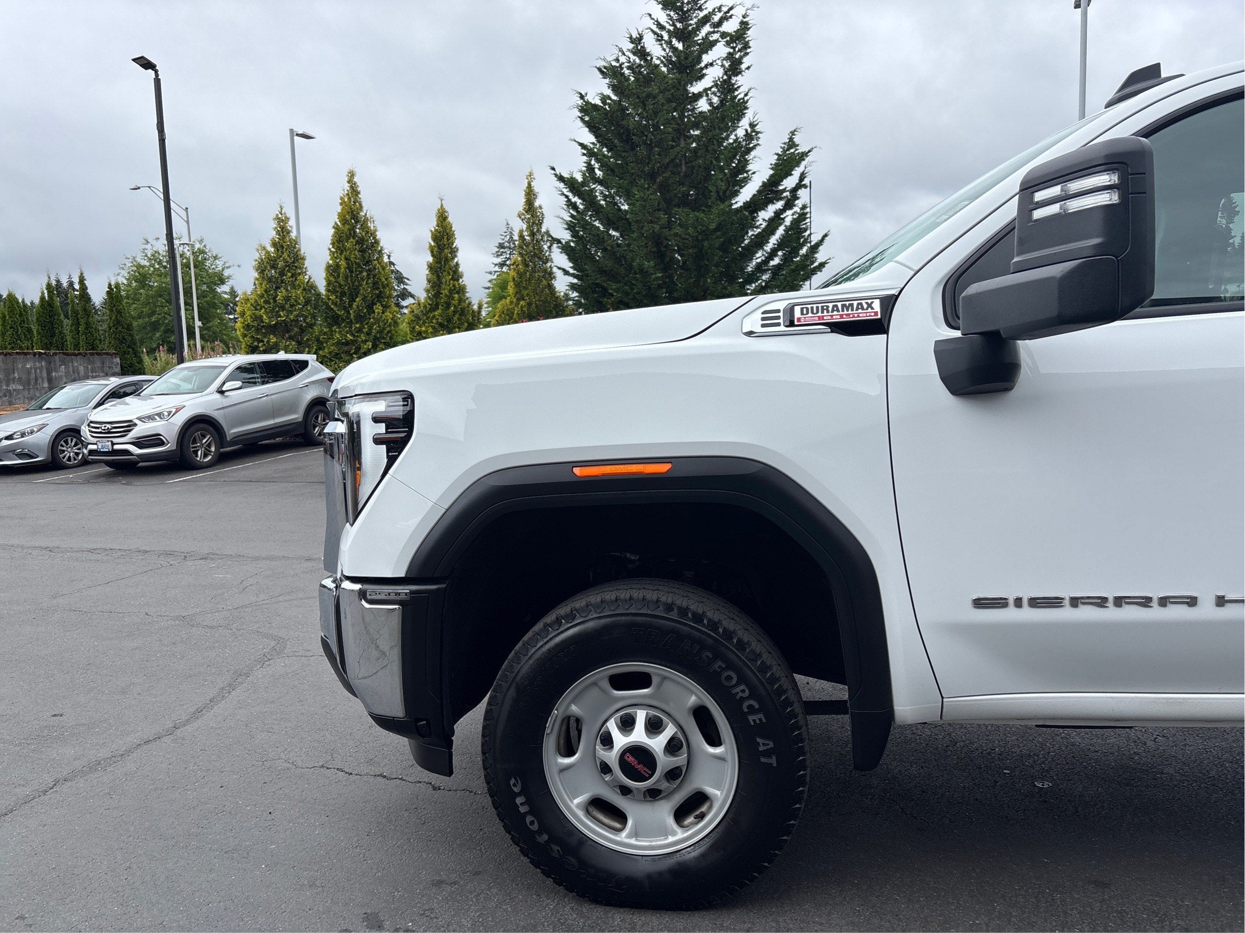 2024 GMC Sierra 2500HD Pro