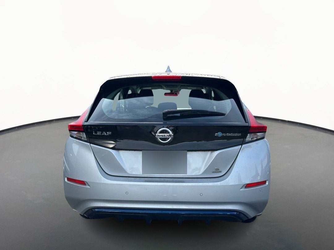 2022 Nissan LEAF S PLUS