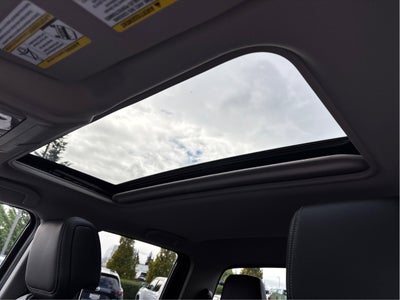 2024 Nissan Frontier SL