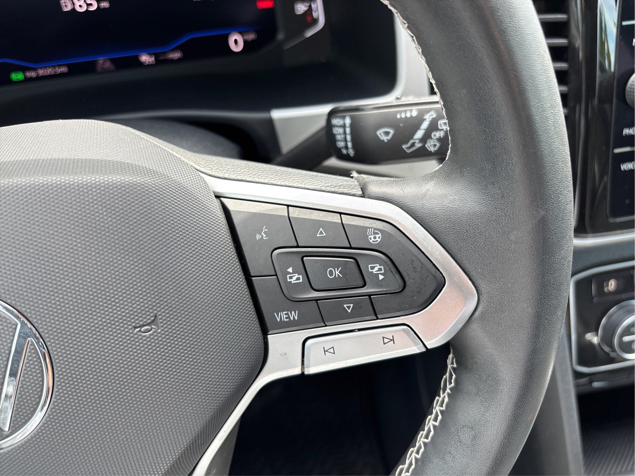 2021 Volkswagen Atlas 3.6L V6 SEL Premium