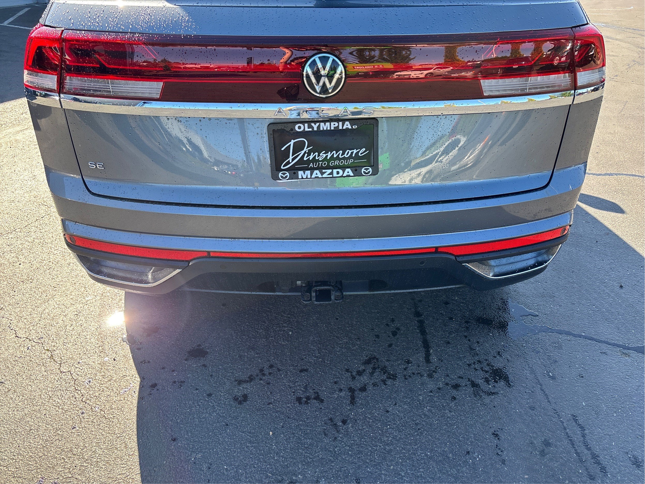 2025 Volkswagen Atlas Cross Sport 2.0T SE w/Technology