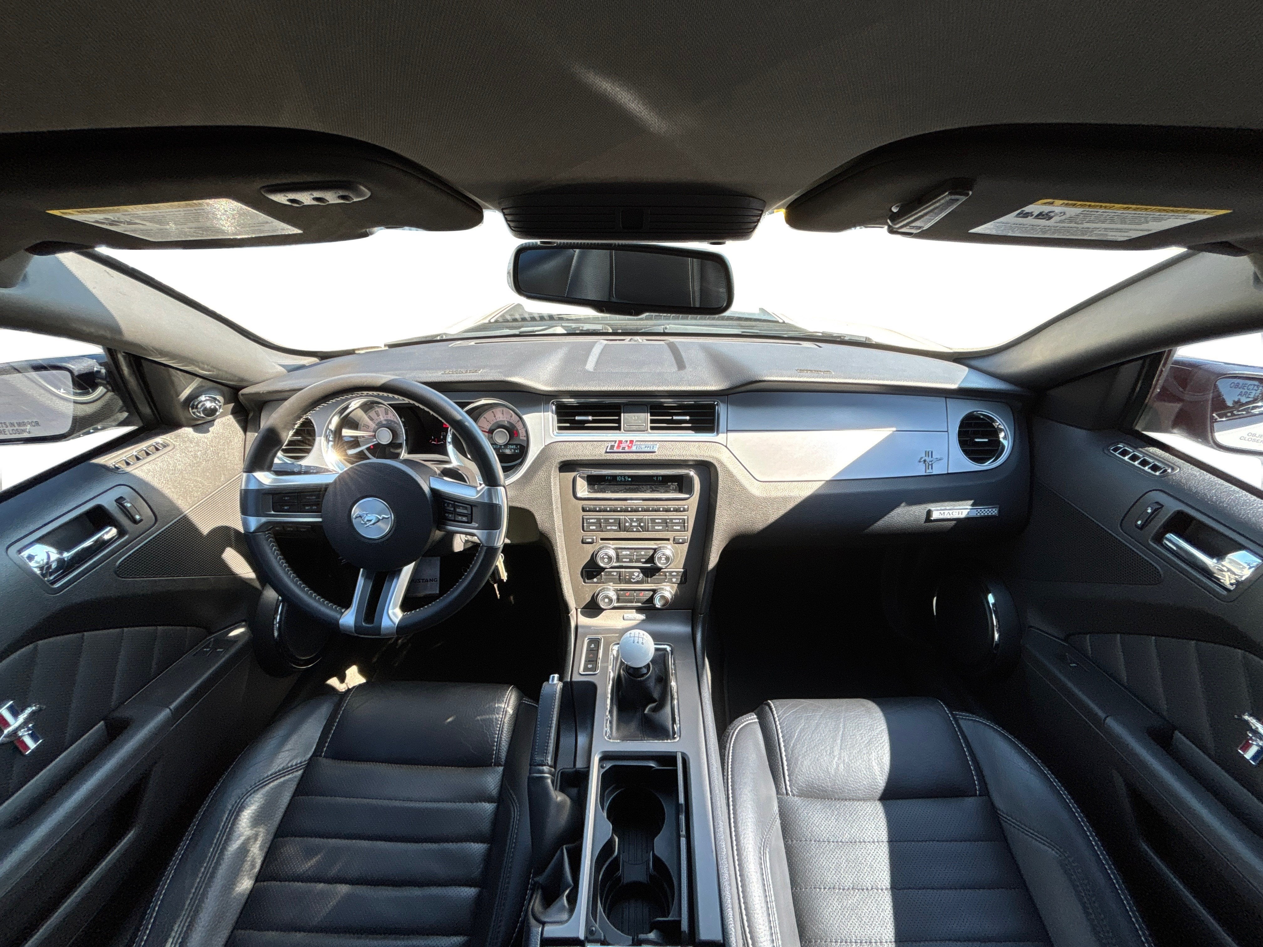 2012 Ford Mustang V6 Premium