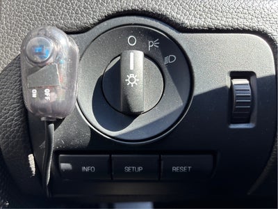 2012 Ford Mustang V6 Premium