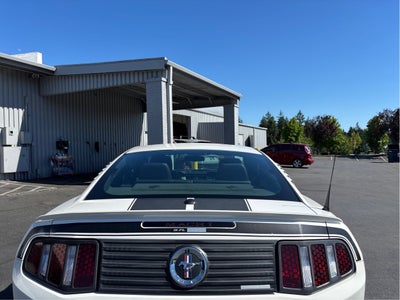 2012 Ford Mustang V6 Premium