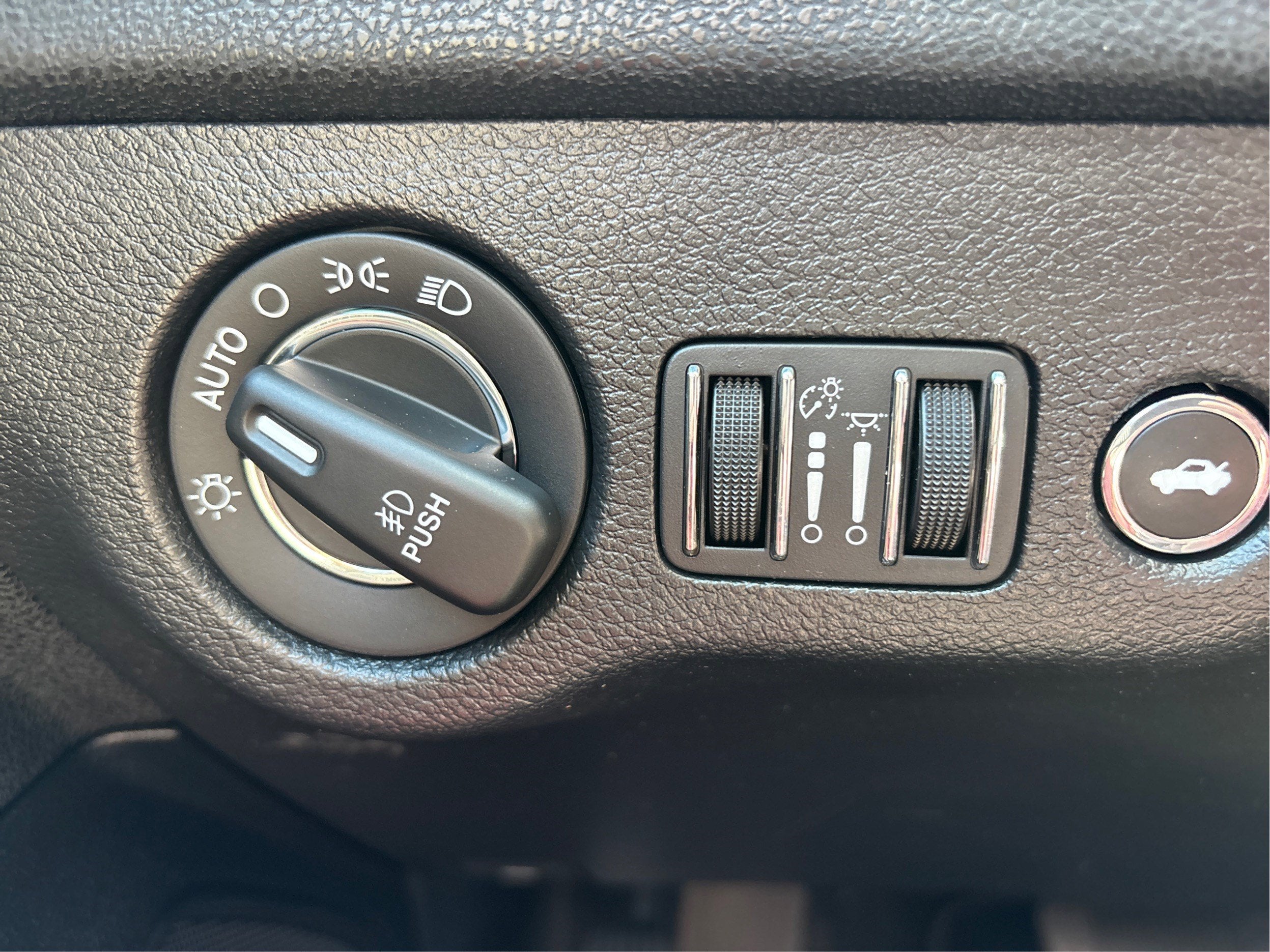 2019 Chrysler 300 Limited