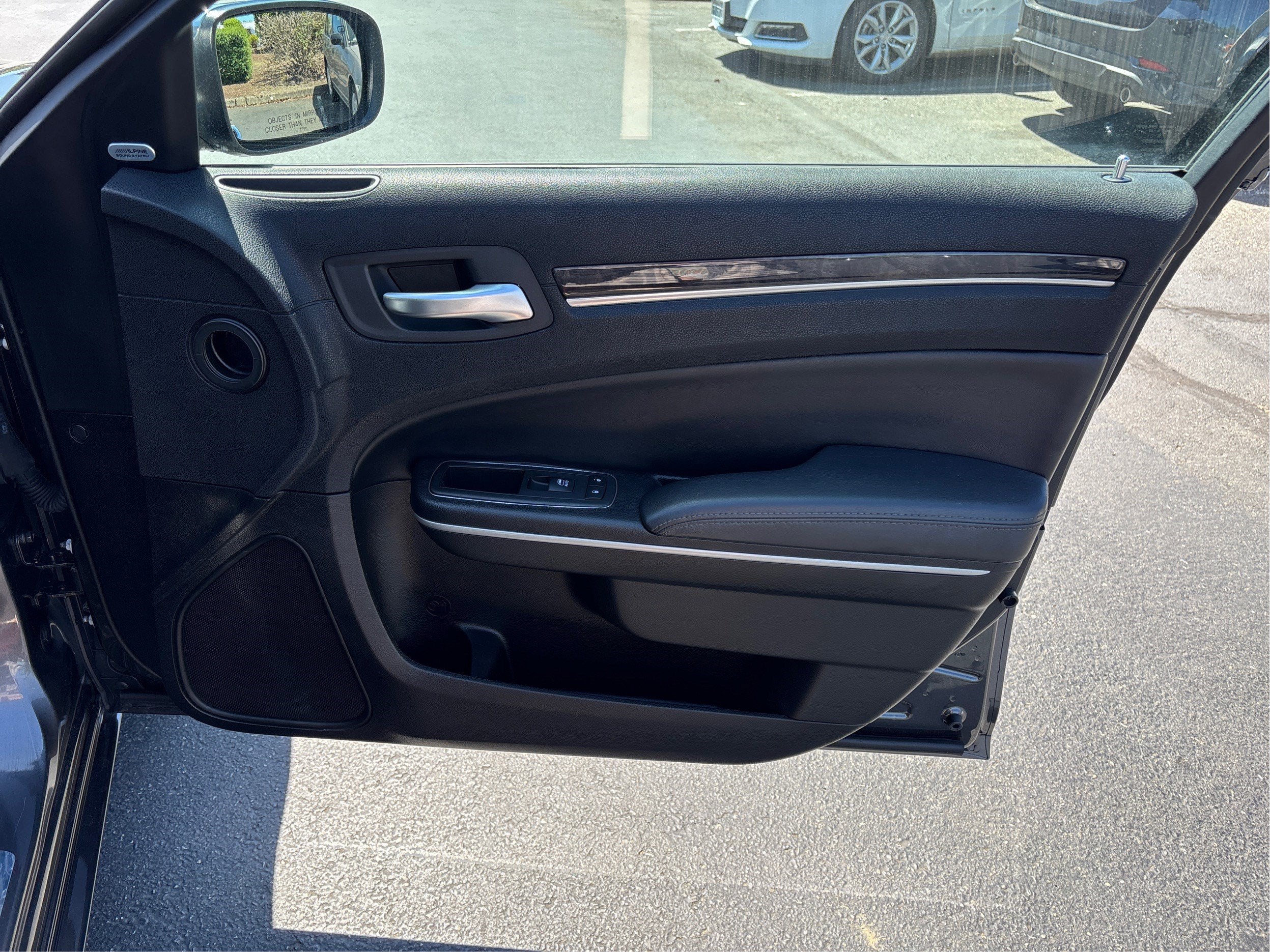 2019 Chrysler 300 Limited