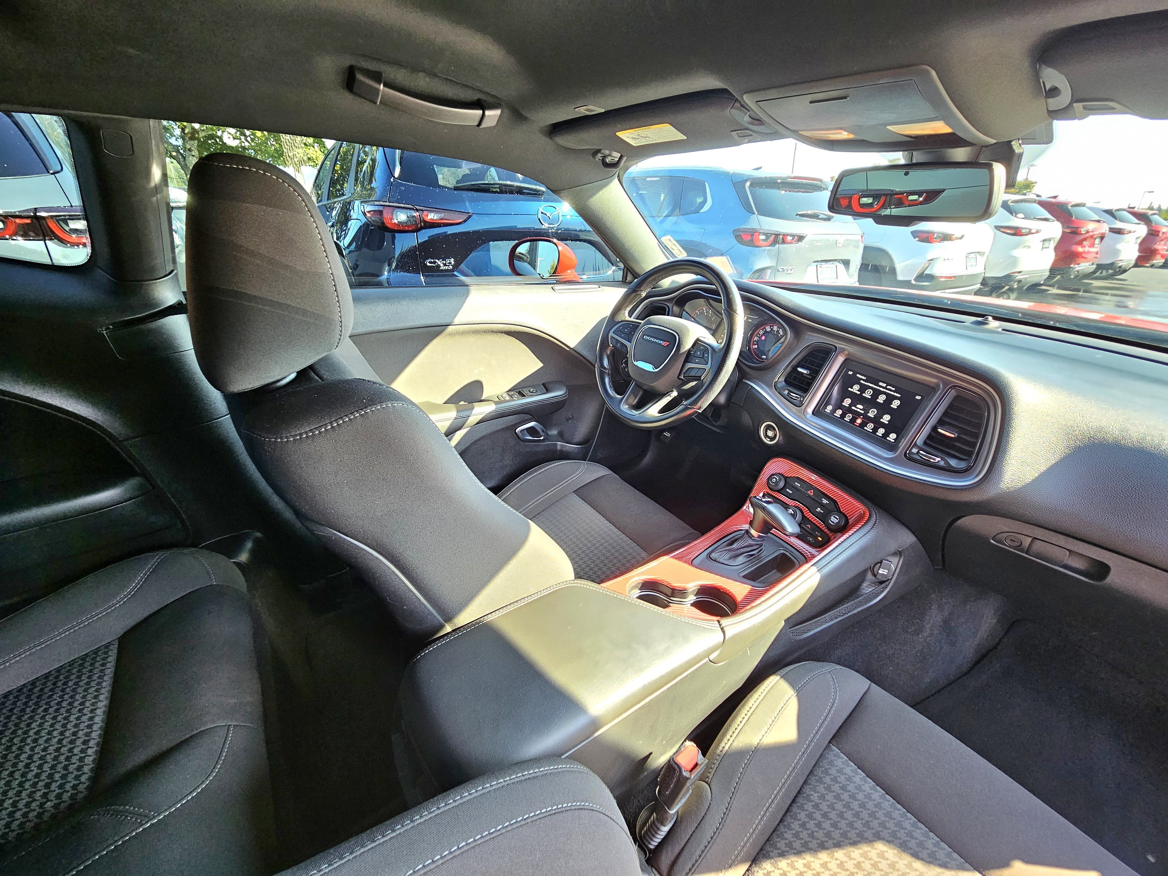 2019 Dodge Challenger SXT