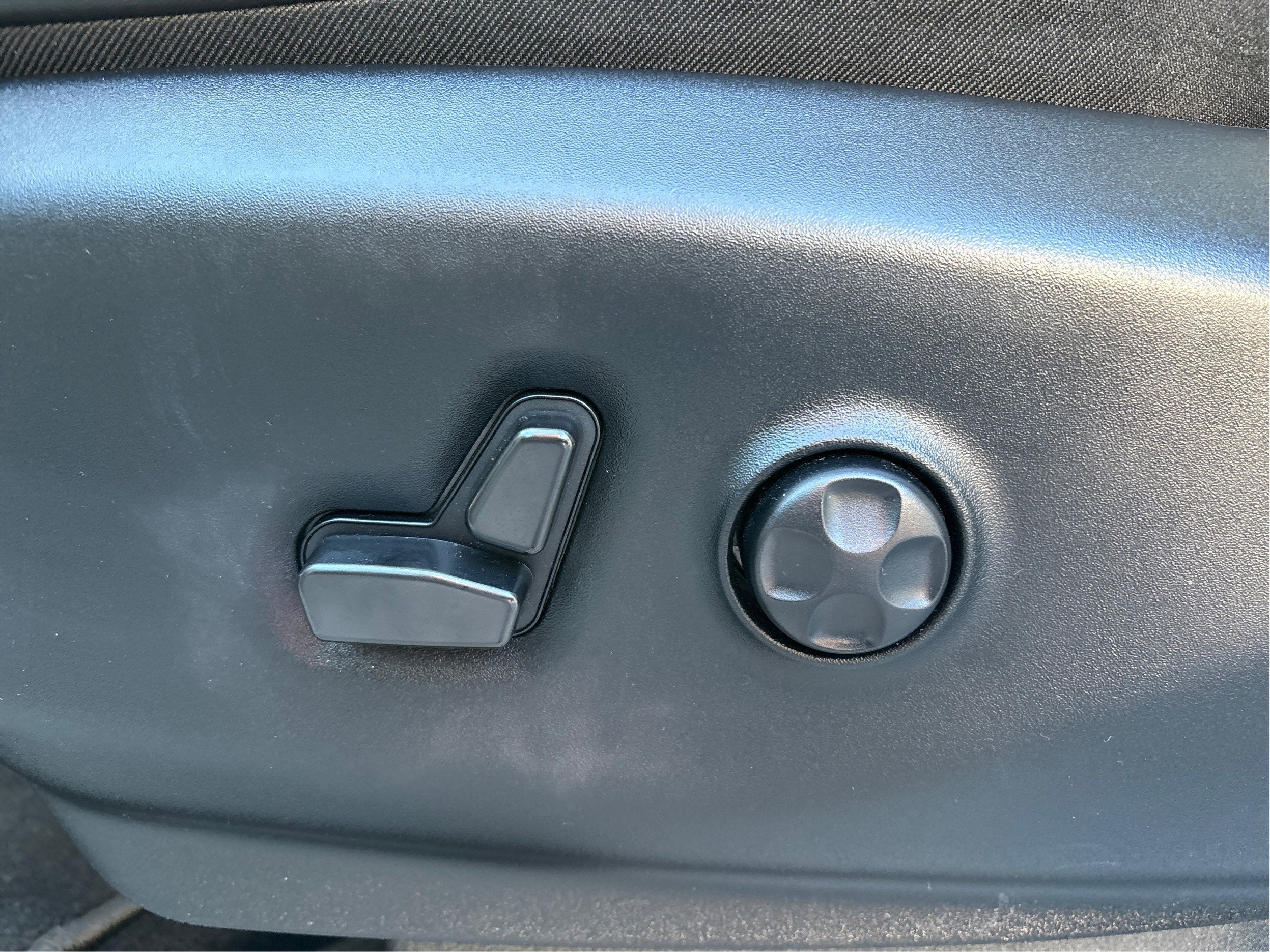 2024 Chrysler Pacifica Limited FWD