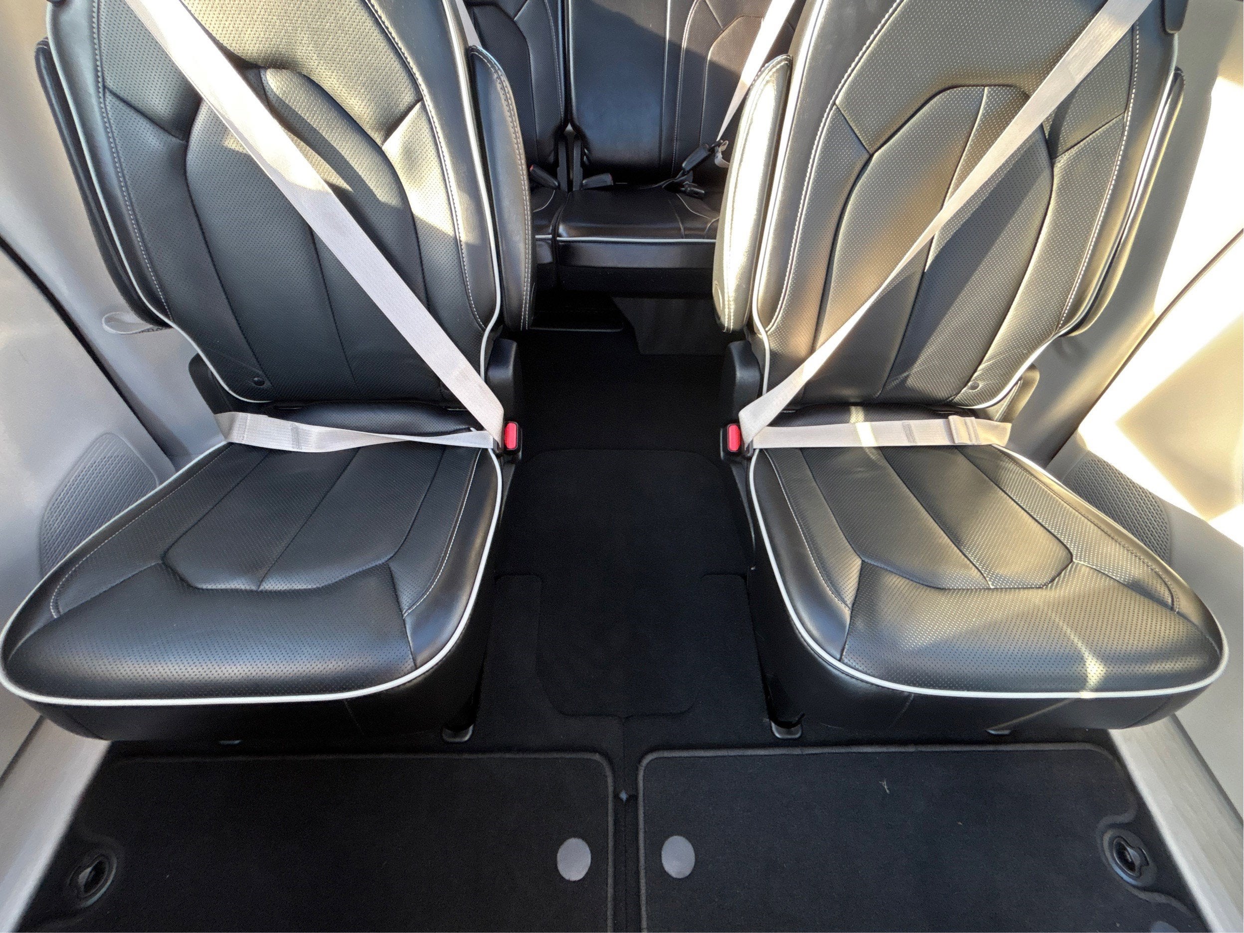 2024 Chrysler Pacifica Limited FWD