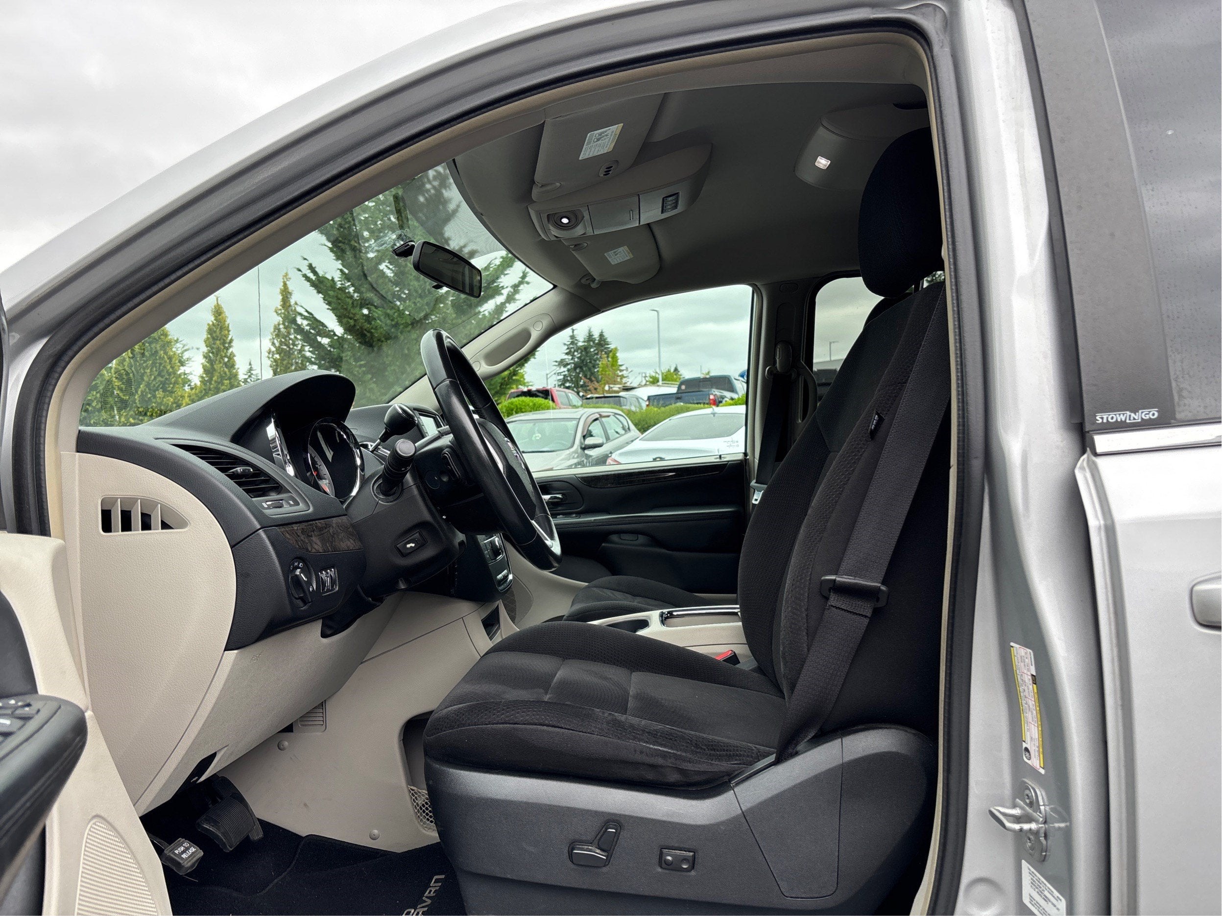 2011 Dodge Grand Caravan Crew