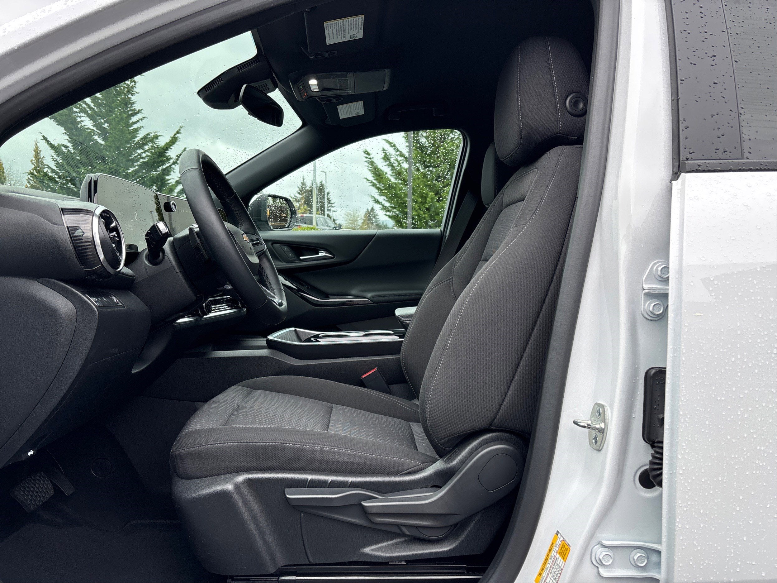 2025 Chevrolet Equinox FWD LT