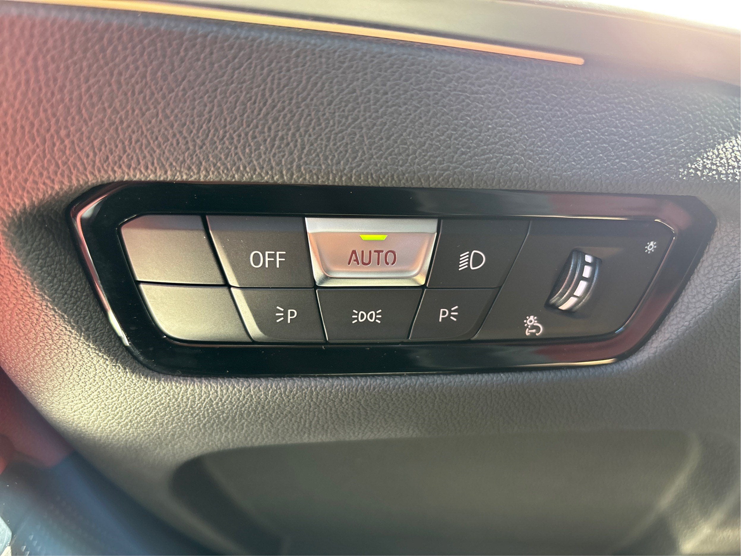 2023 BMW 3 Series 330i xDrive