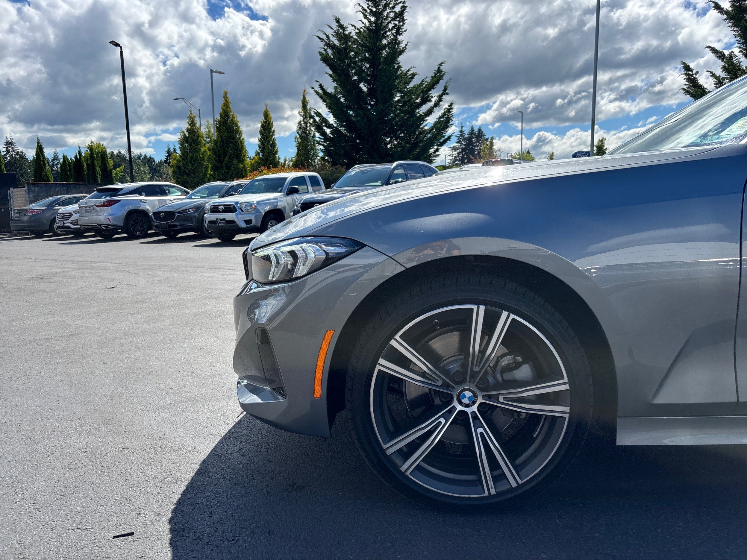 2023 BMW 3 Series 330i xDrive