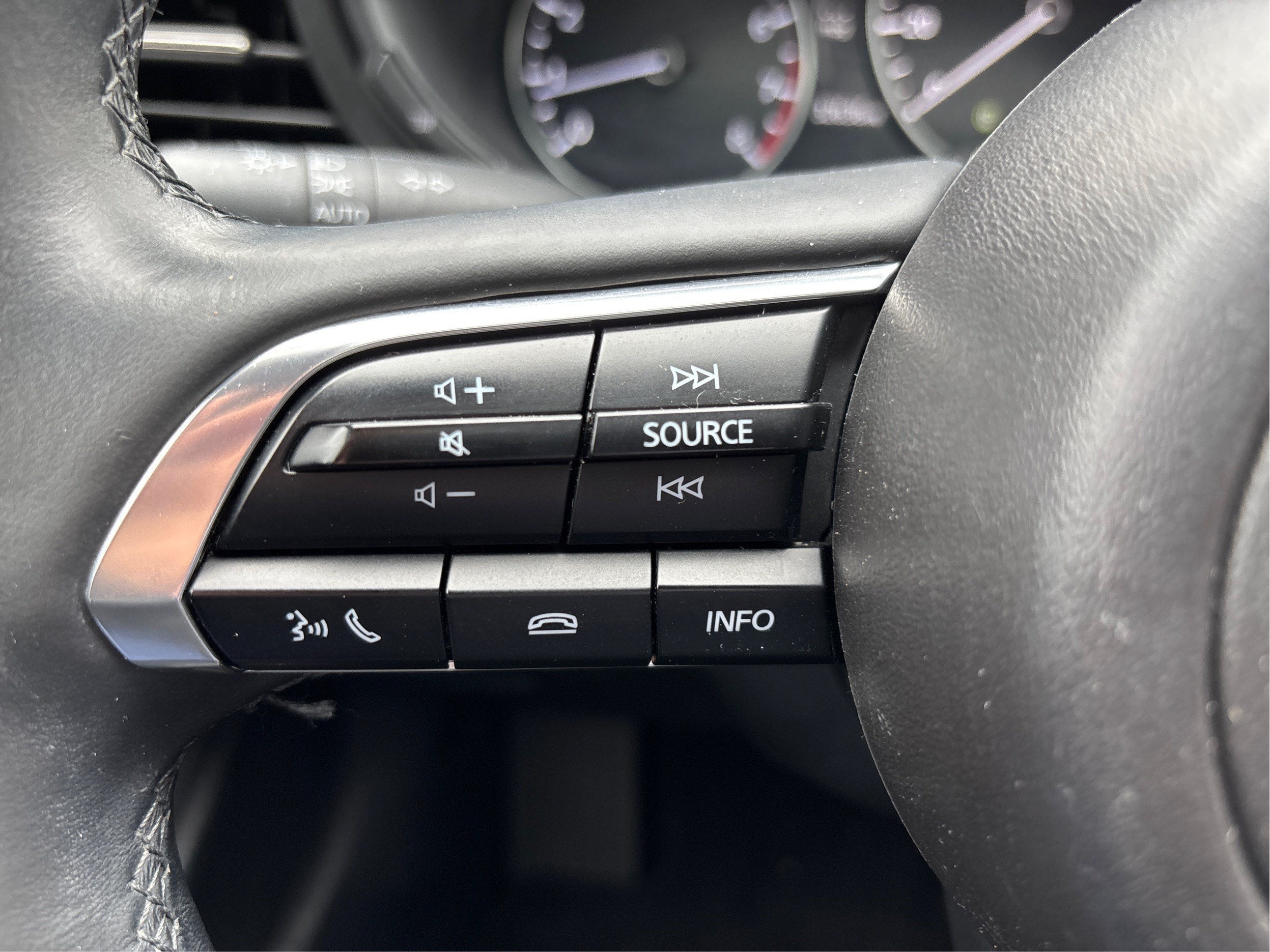2024 Mazda Mazda3 2.5 S Preferred