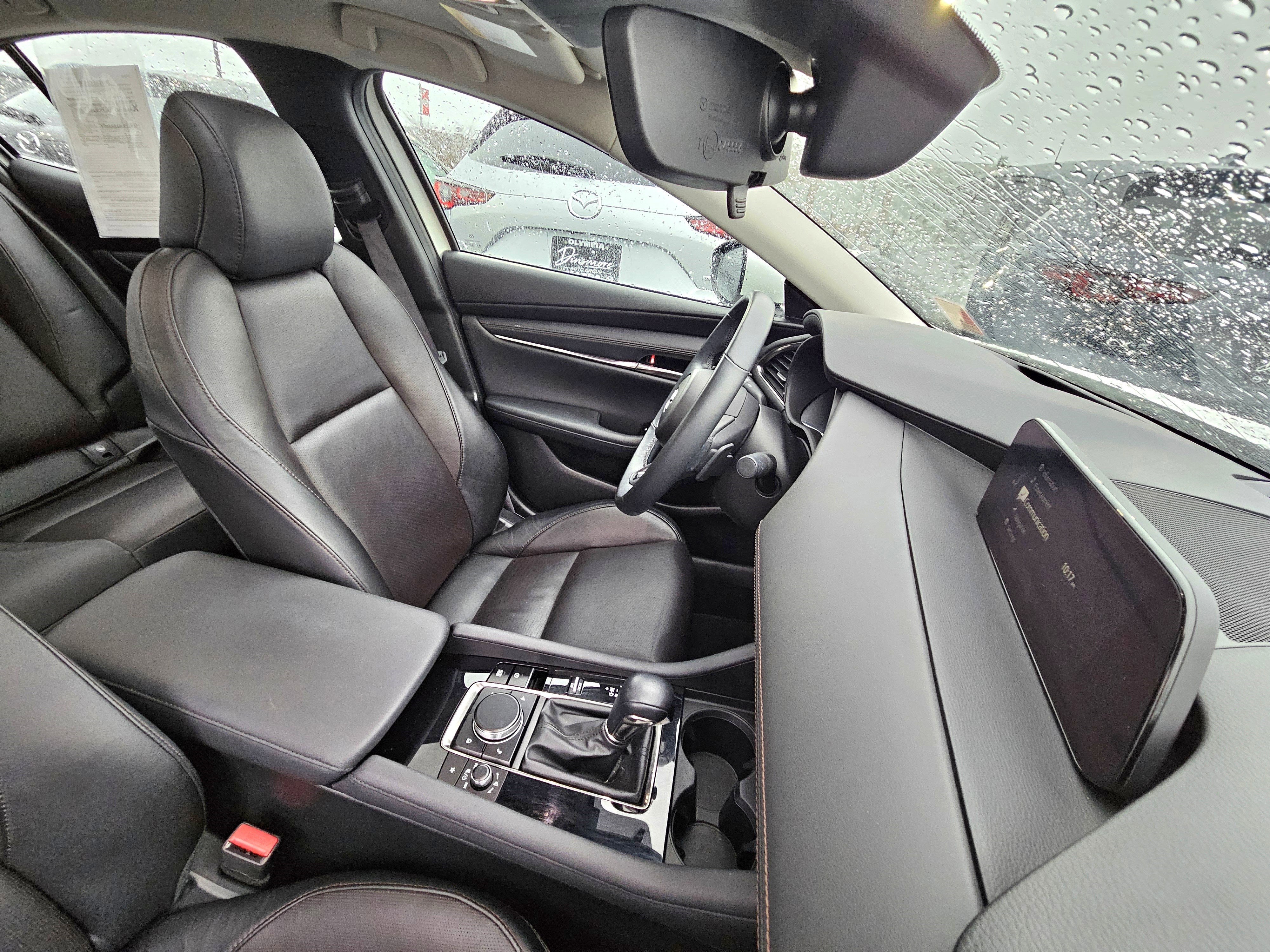 2020 Mazda Mazda3 Premium Package AWD