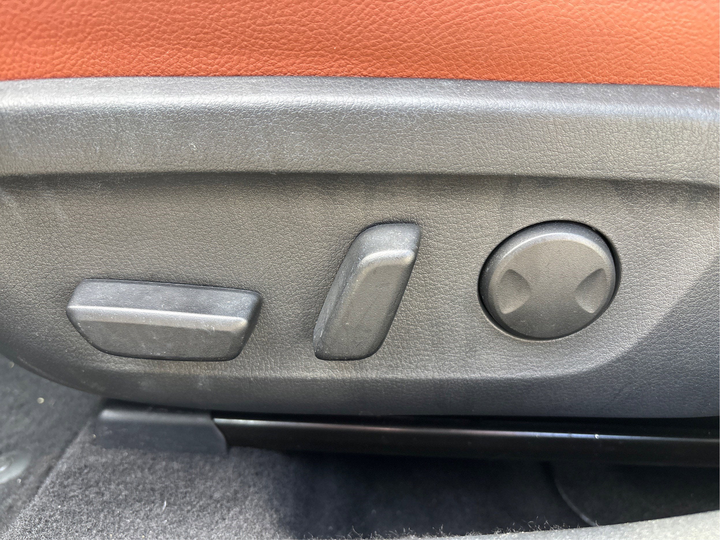 2024 Mazda Mazda3 Carbon Turbo