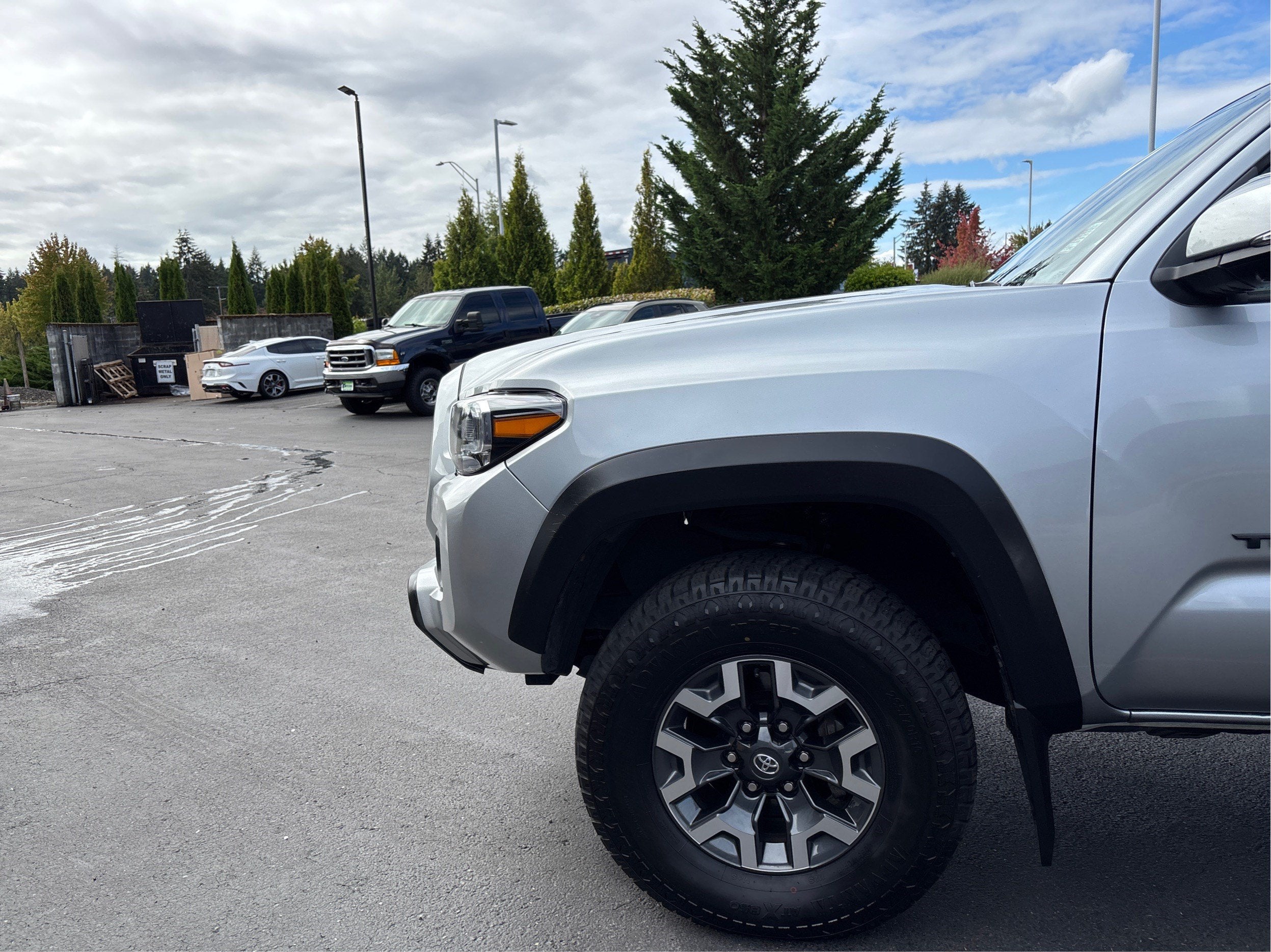 2023 Toyota Tacoma 4WD TRD Off Road