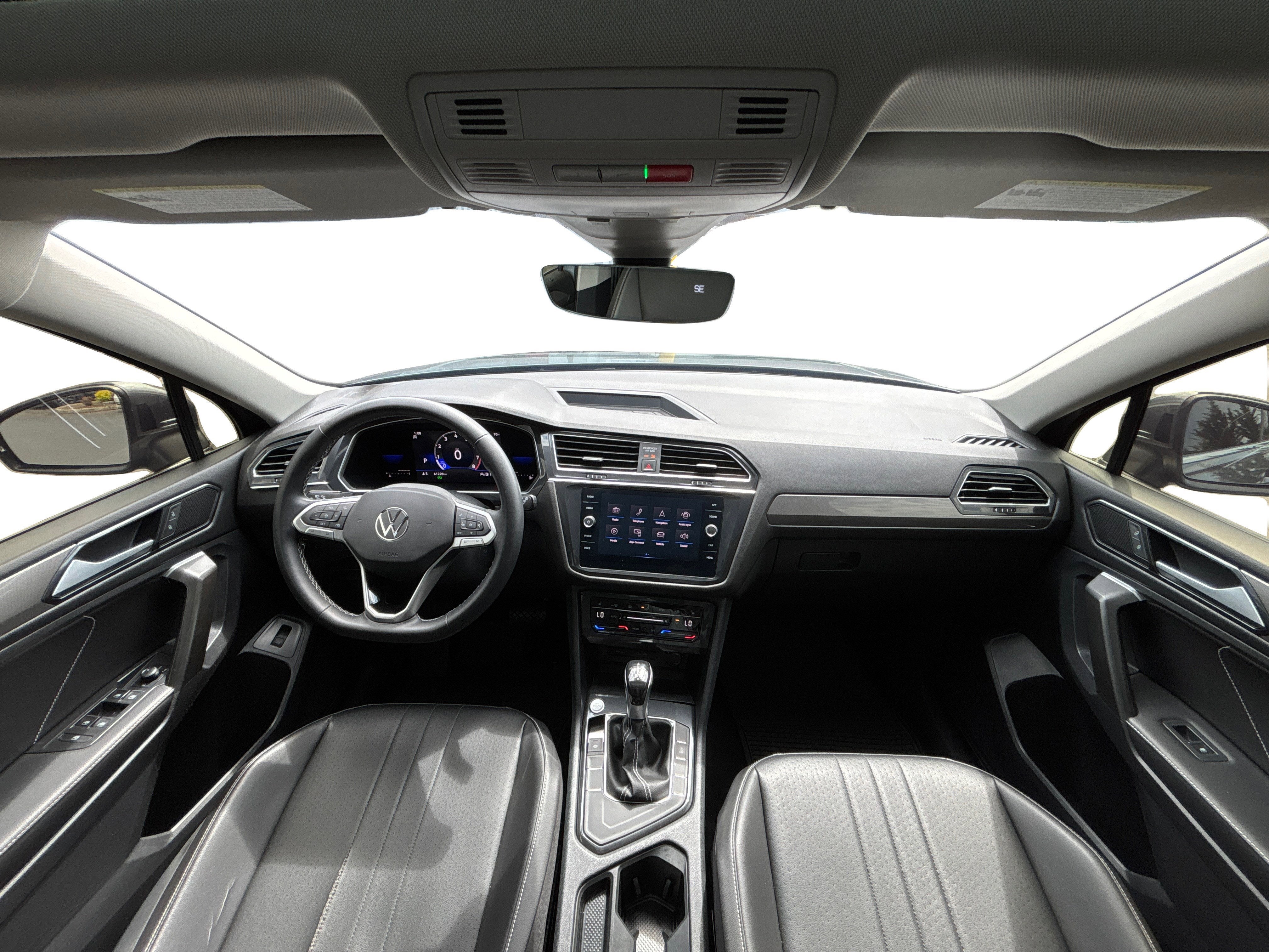 2022 Volkswagen Tiguan SE