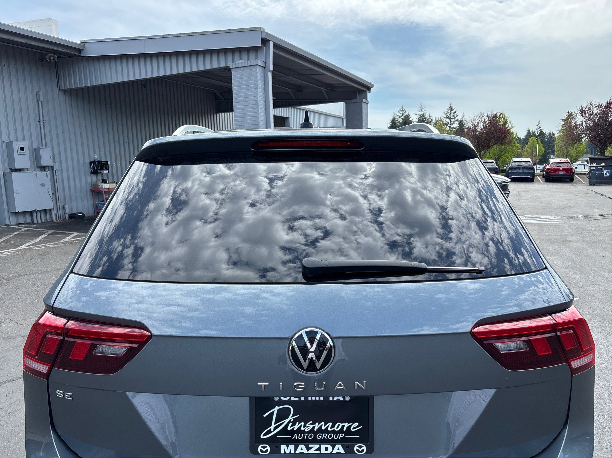 2022 Volkswagen Tiguan SE
