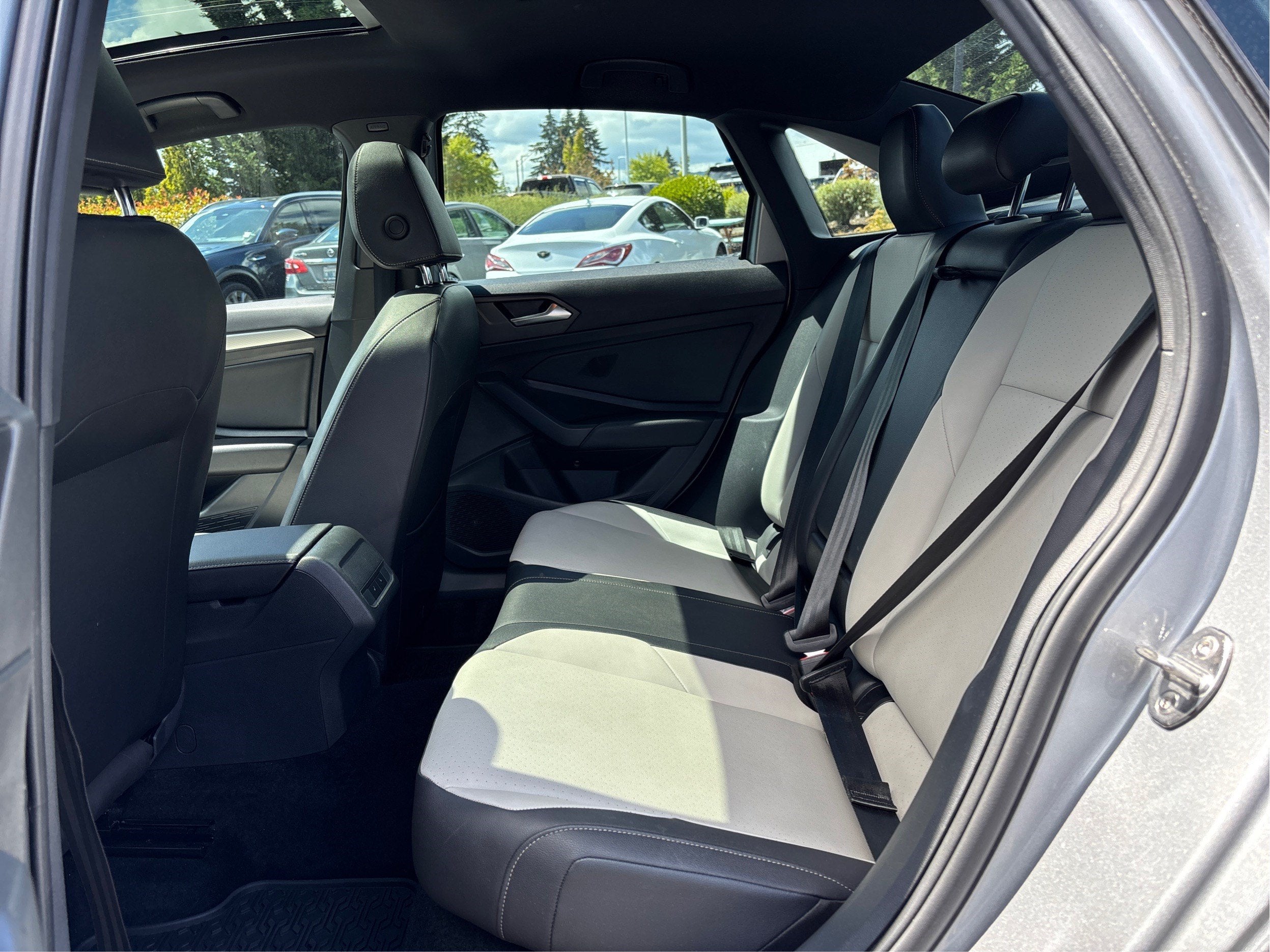 2019 Volkswagen Jetta R-Line