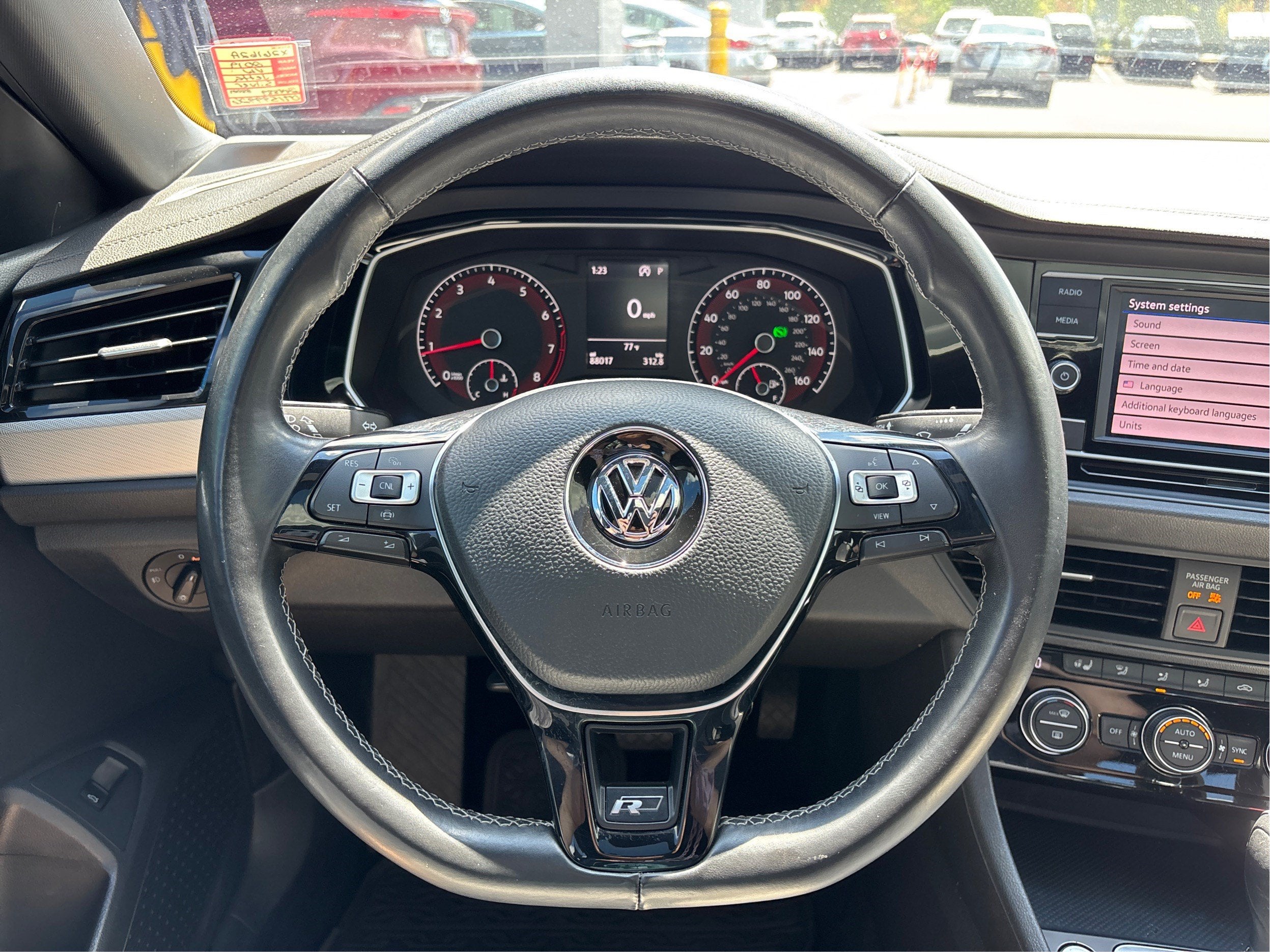 2019 Volkswagen Jetta R-Line
