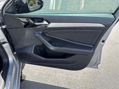 2019 Volkswagen Jetta R-Line