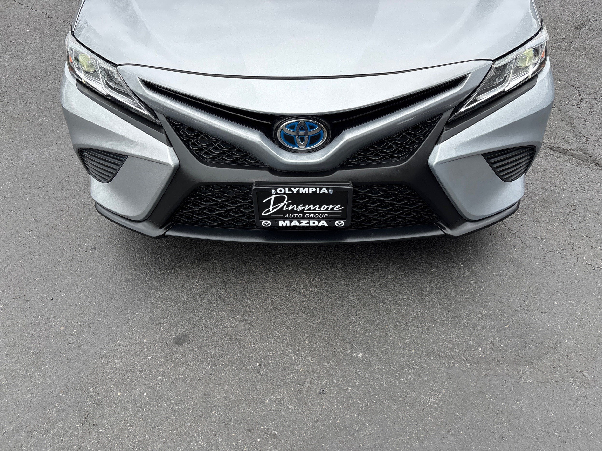 2018 Toyota Camry Hybrid SE