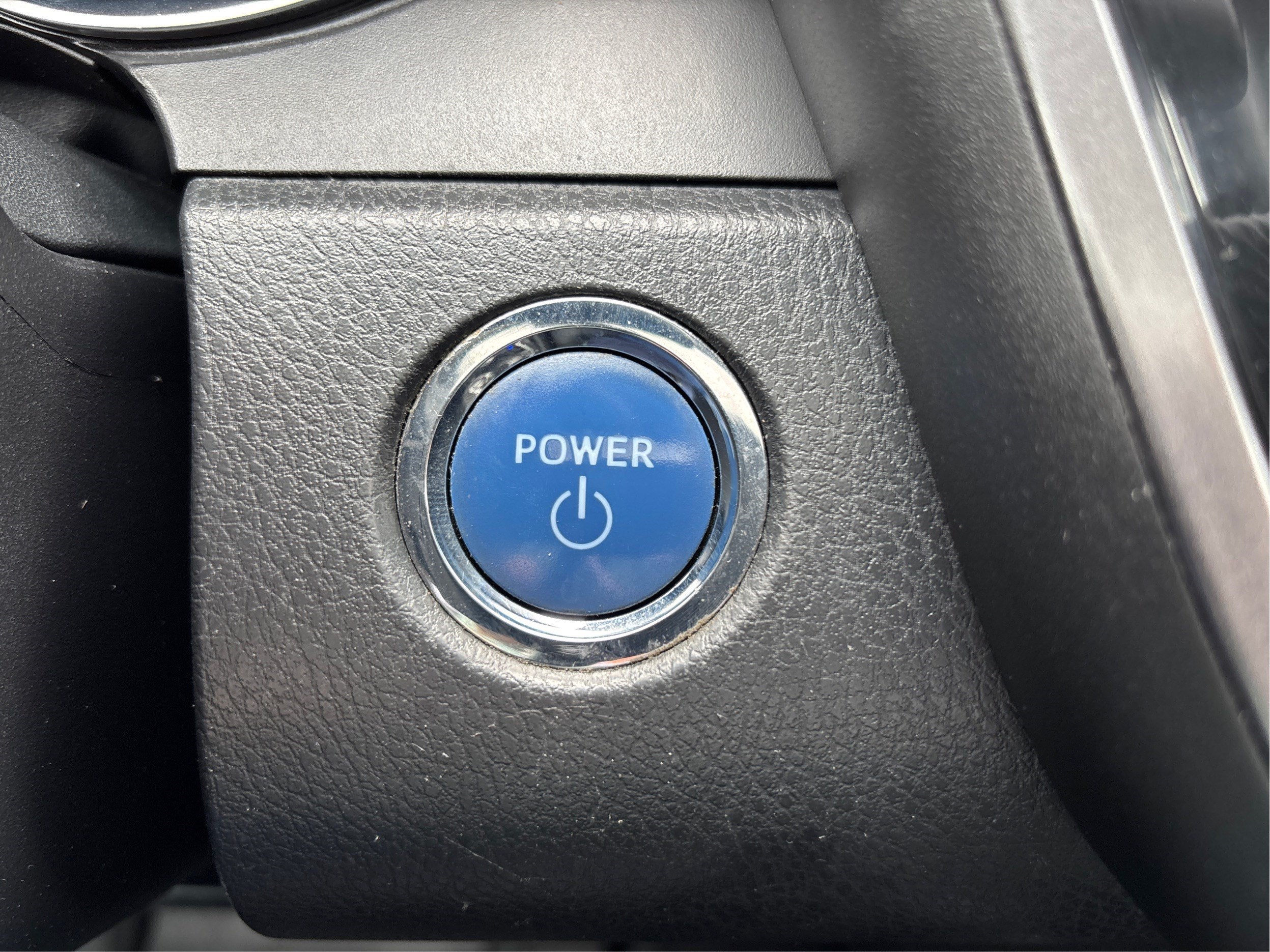 2018 Toyota Camry Hybrid SE