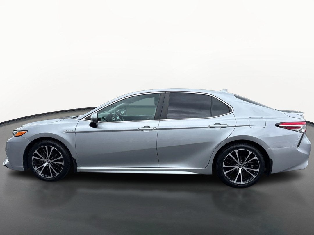 2018 Toyota Camry Hybrid SE