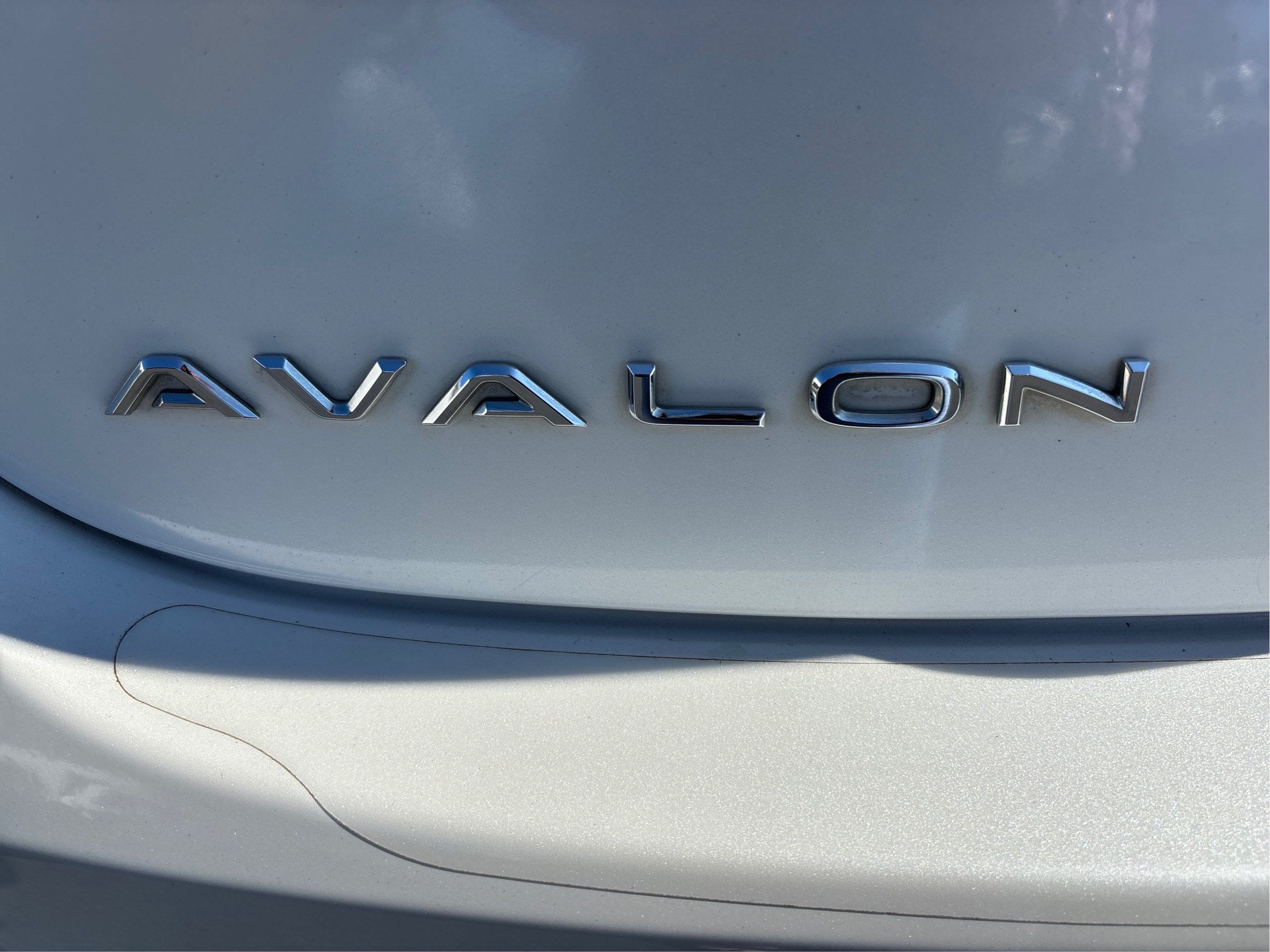 2015 Toyota Avalon Hybrid XLE Touring