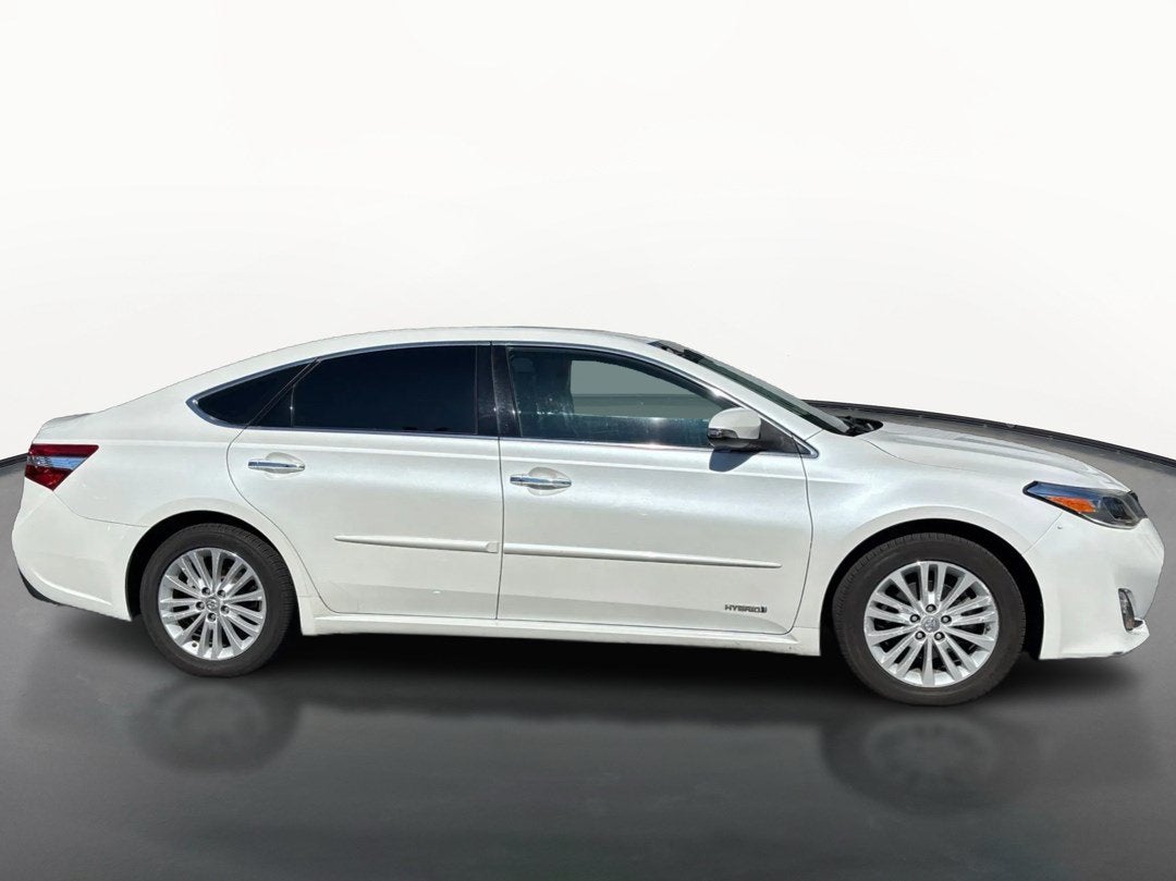 2015 Toyota Avalon Hybrid XLE Touring