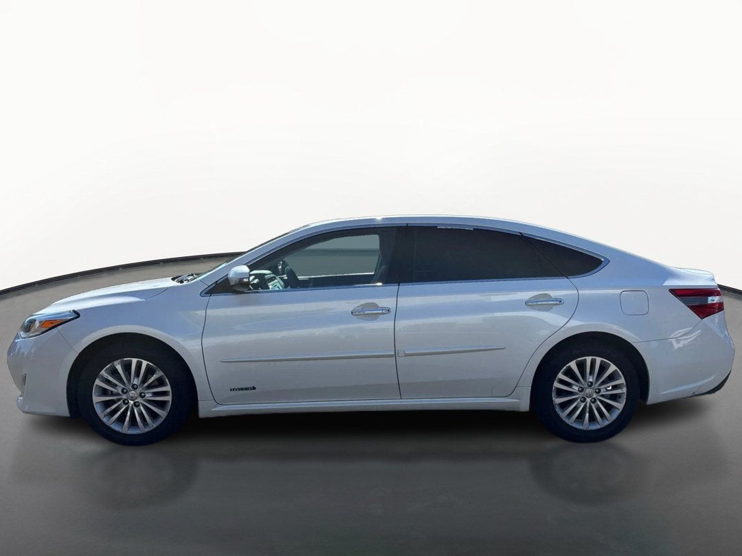 2015 Toyota Avalon Hybrid XLE Touring