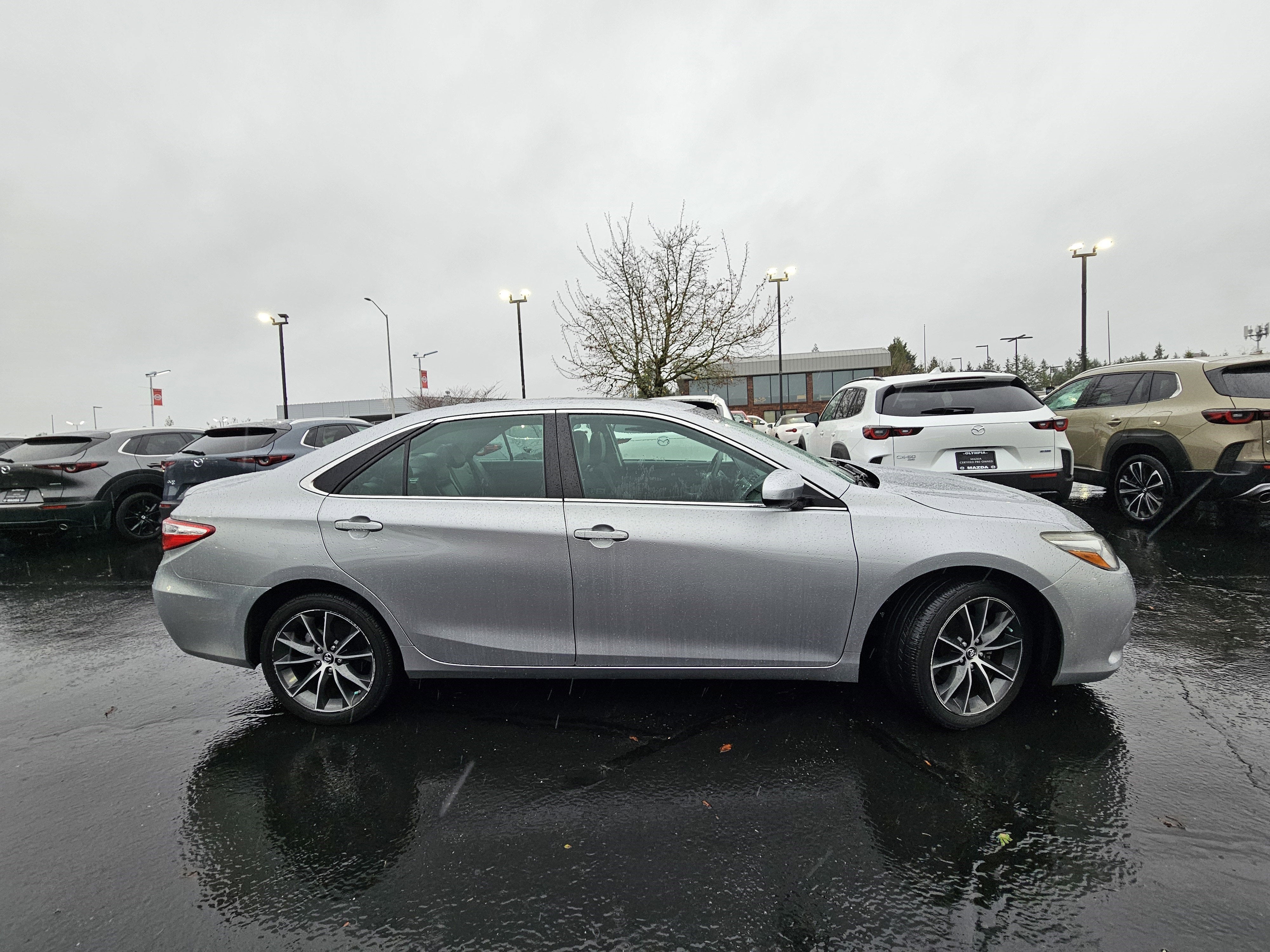 2015 Toyota Camry XSE