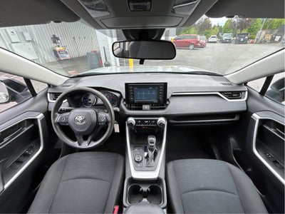 2021 Toyota RAV4 Hybrid LE