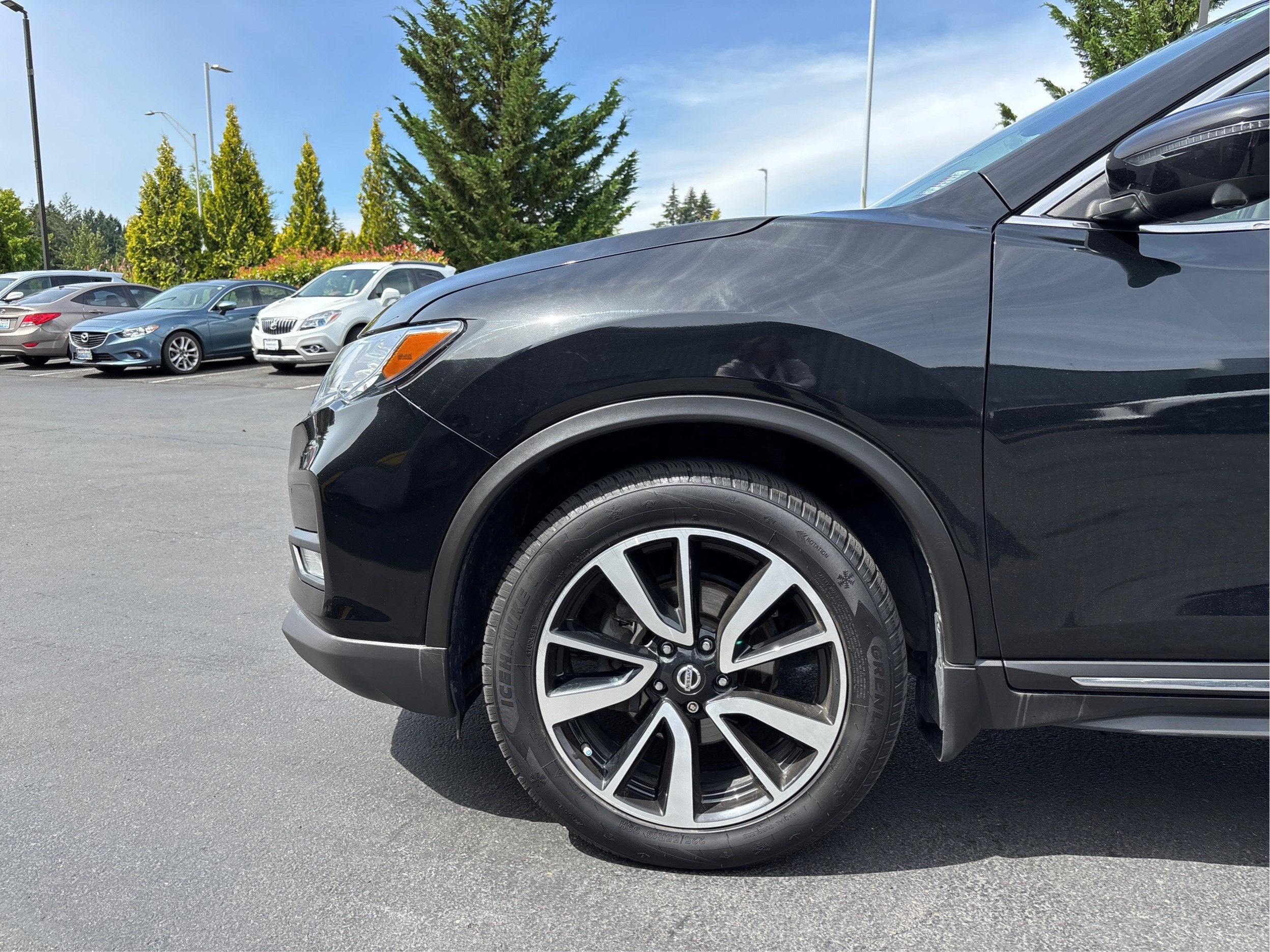 2020 Nissan Rogue SL
