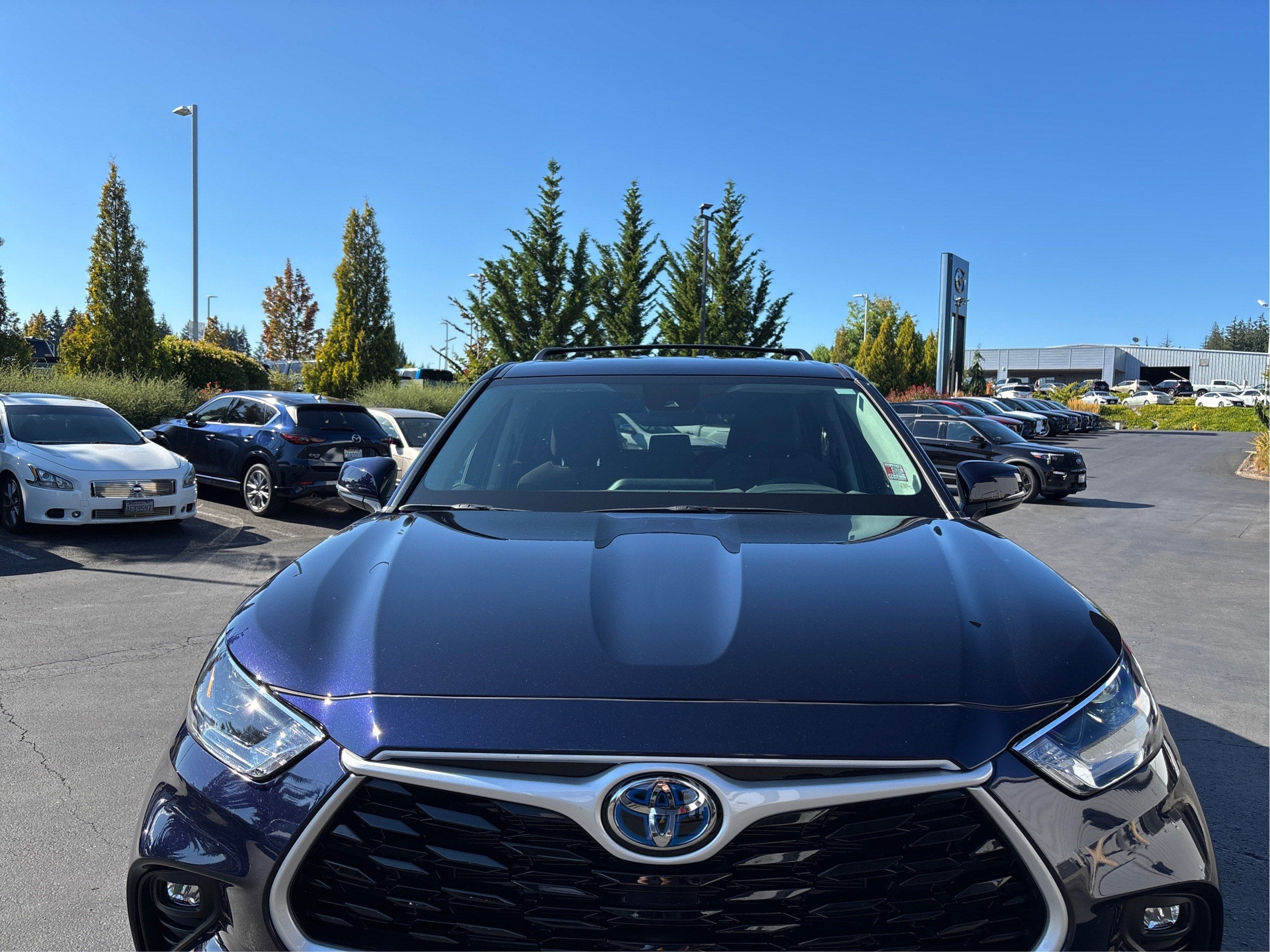 2023 Toyota Highlander Hybrid LE